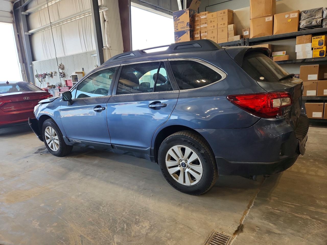2015 Subaru Outback 2.5i Premium Blue vin: 4S4BSBCC3F3296171
