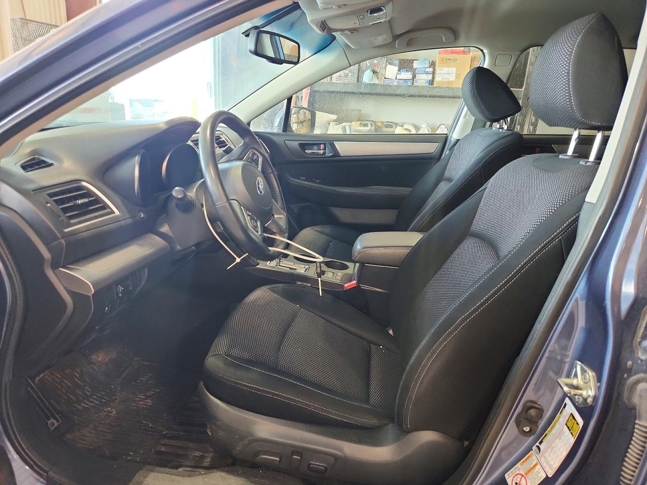 2015 Subaru Outback 2.5i Premium Blue vin: 4S4BSBCC3F3296171