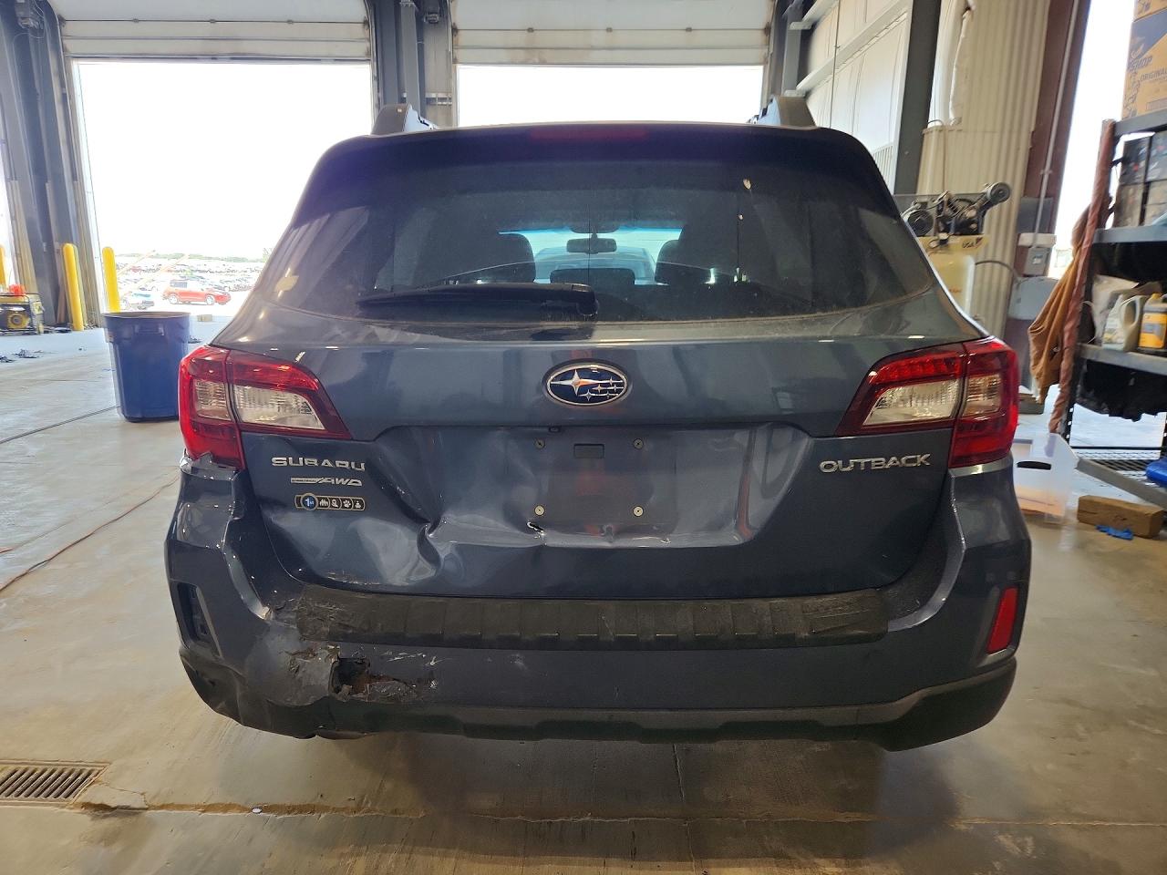 2015 Subaru Outback 2.5i Premium Blue vin: 4S4BSBCC3F3296171