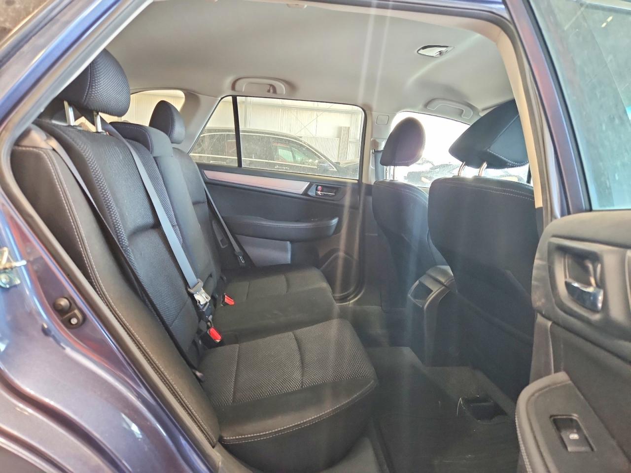 2015 Subaru Outback 2.5i Premium Blue vin: 4S4BSBCC3F3296171