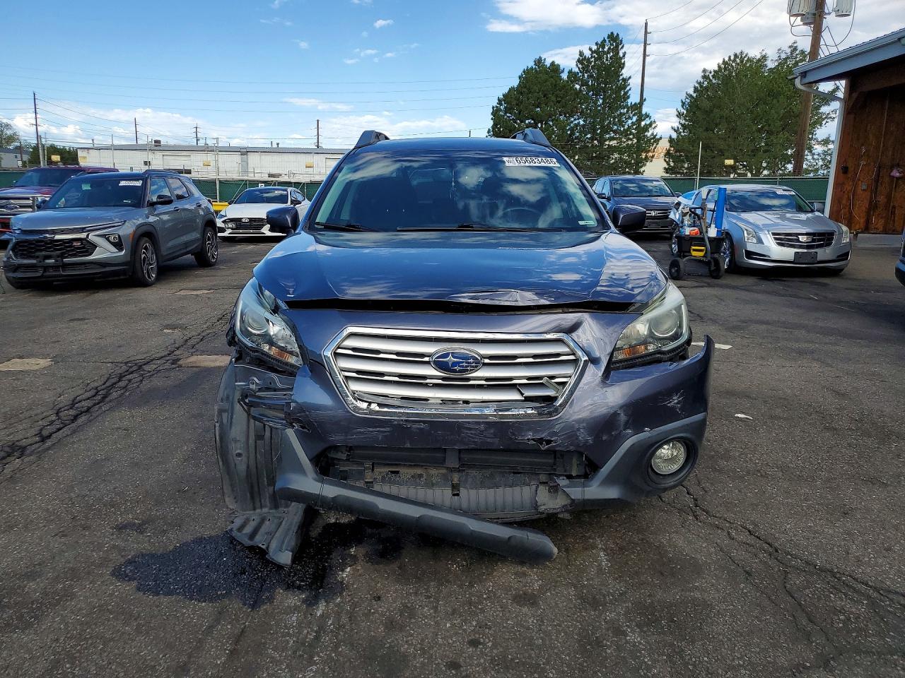 2015 Subaru Outback 2.5i Premium Gray vin: 4S4BSBCC4F3348438