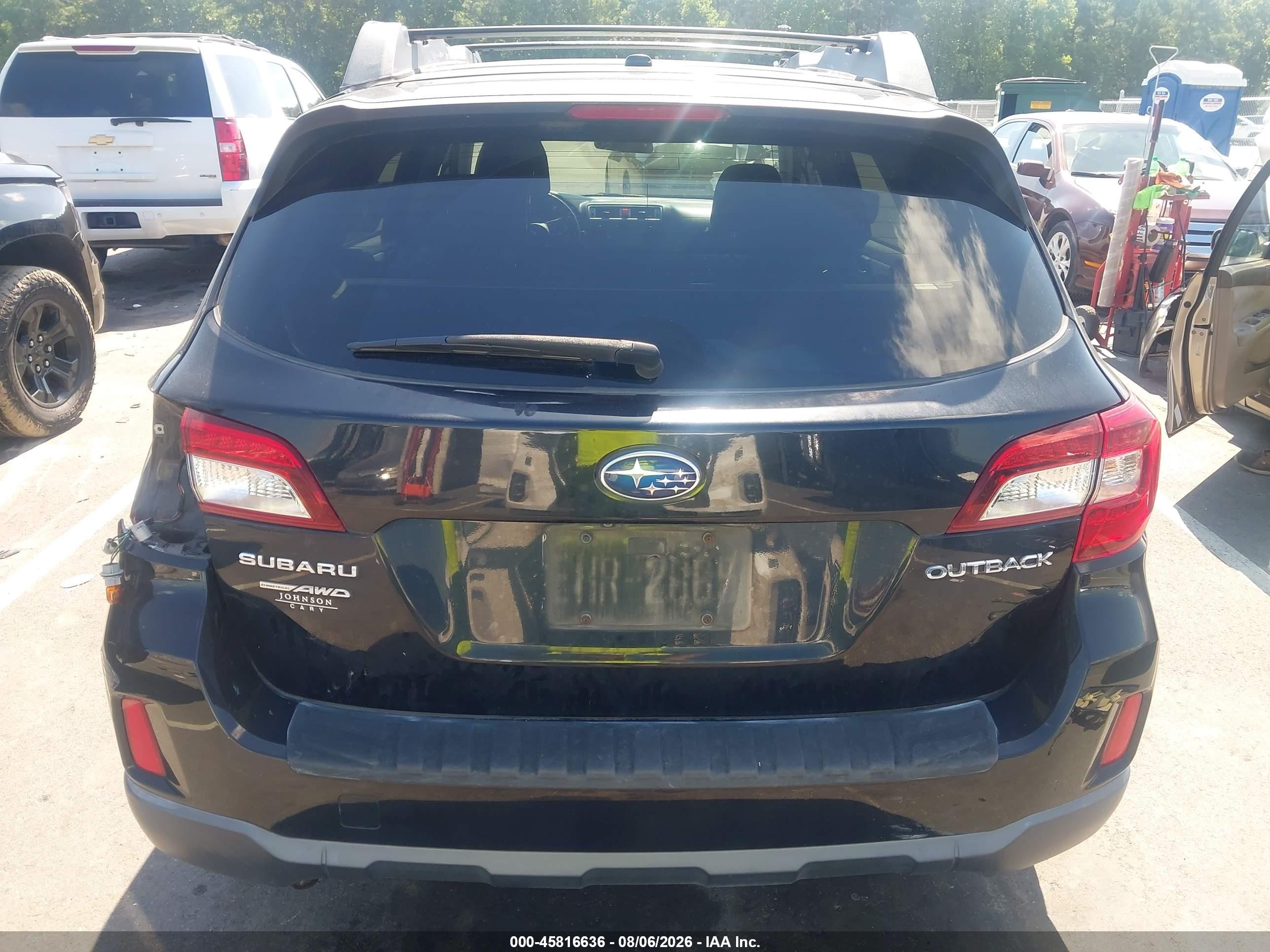 2015 Subaru Outback 2.5i Premium Черный vin: 4S4BSBCC5F3272907