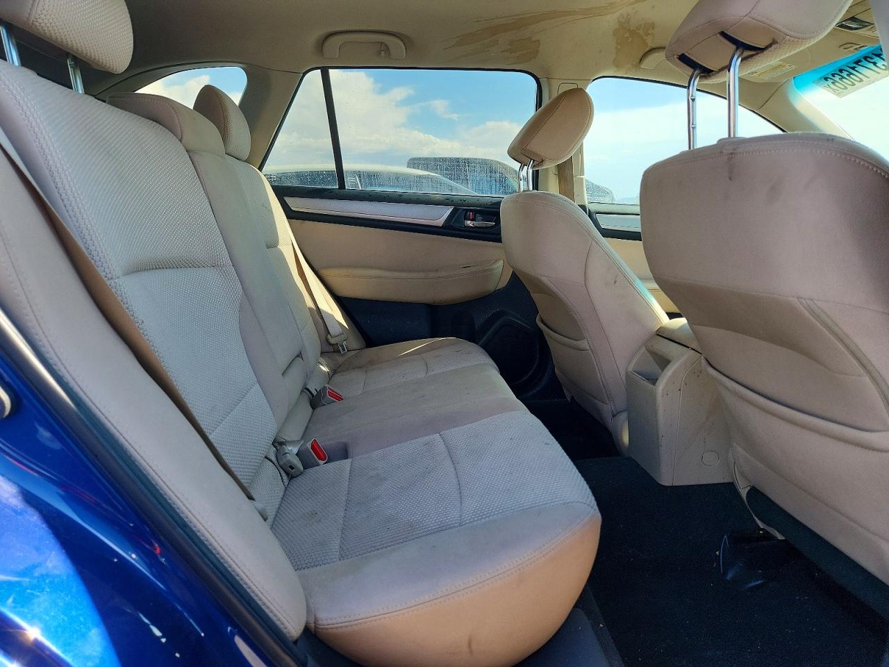 2015 Subaru Outback 2.5i Premium Blue vin: 4S4BSBCC5F3297516