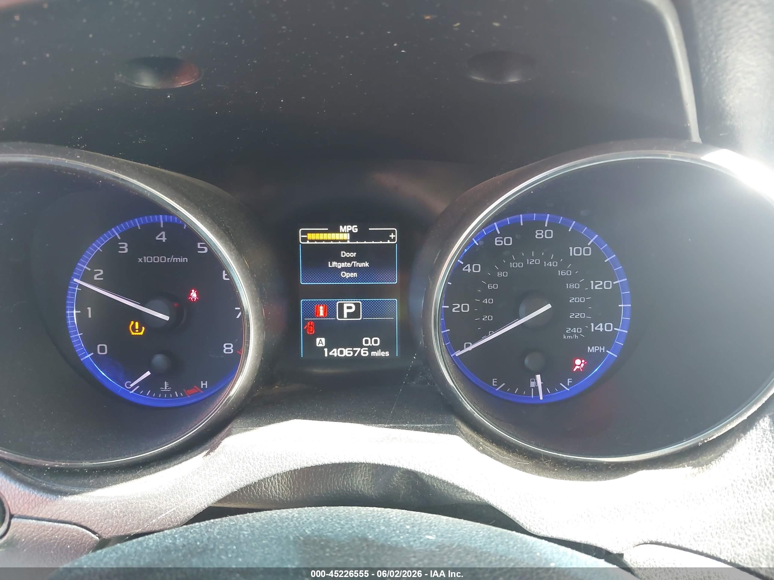 2015 Subaru Outback 2.5i Premium Красный vin: 4S4BSBCC5F3339974