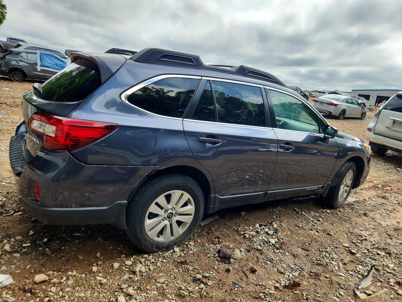 2015 Subaru Outback 2.5i Premium Blue vin: 4S4BSBCC6F3322116