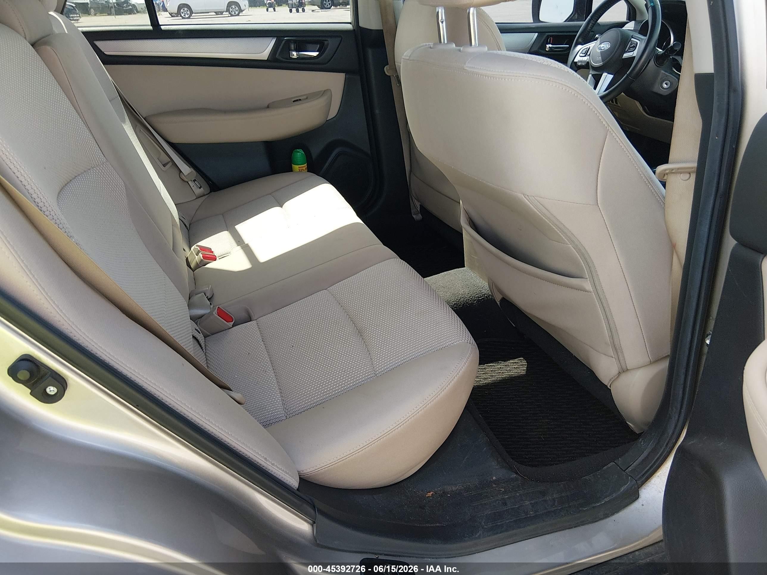 2015 Subaru Outback 2.5i Premium Gold vin: 4S4BSBCC7F3346148