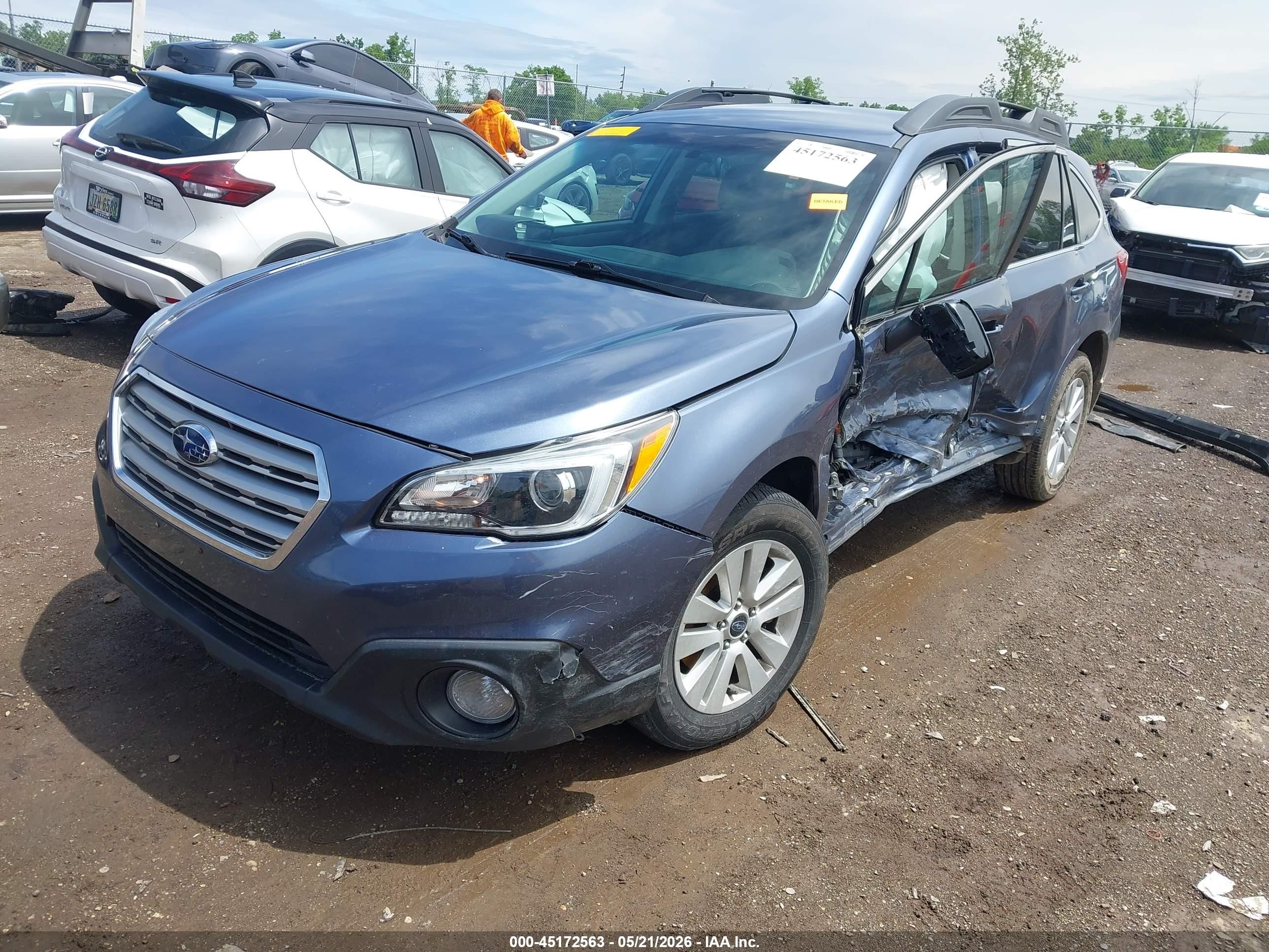 2015 Subaru Outback 2.5i Premium Blue vin: 4S4BSBCC9F3343462