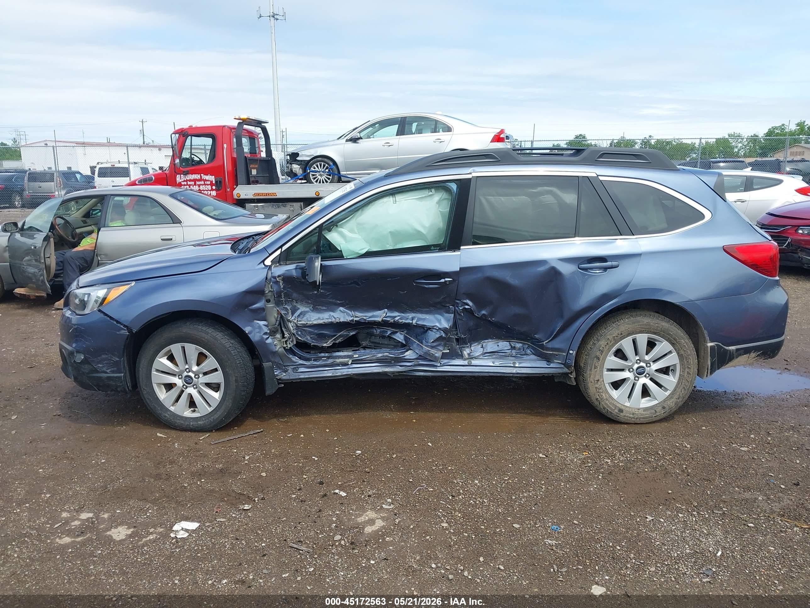2015 Subaru Outback 2.5i Premium Blue vin: 4S4BSBCC9F3343462