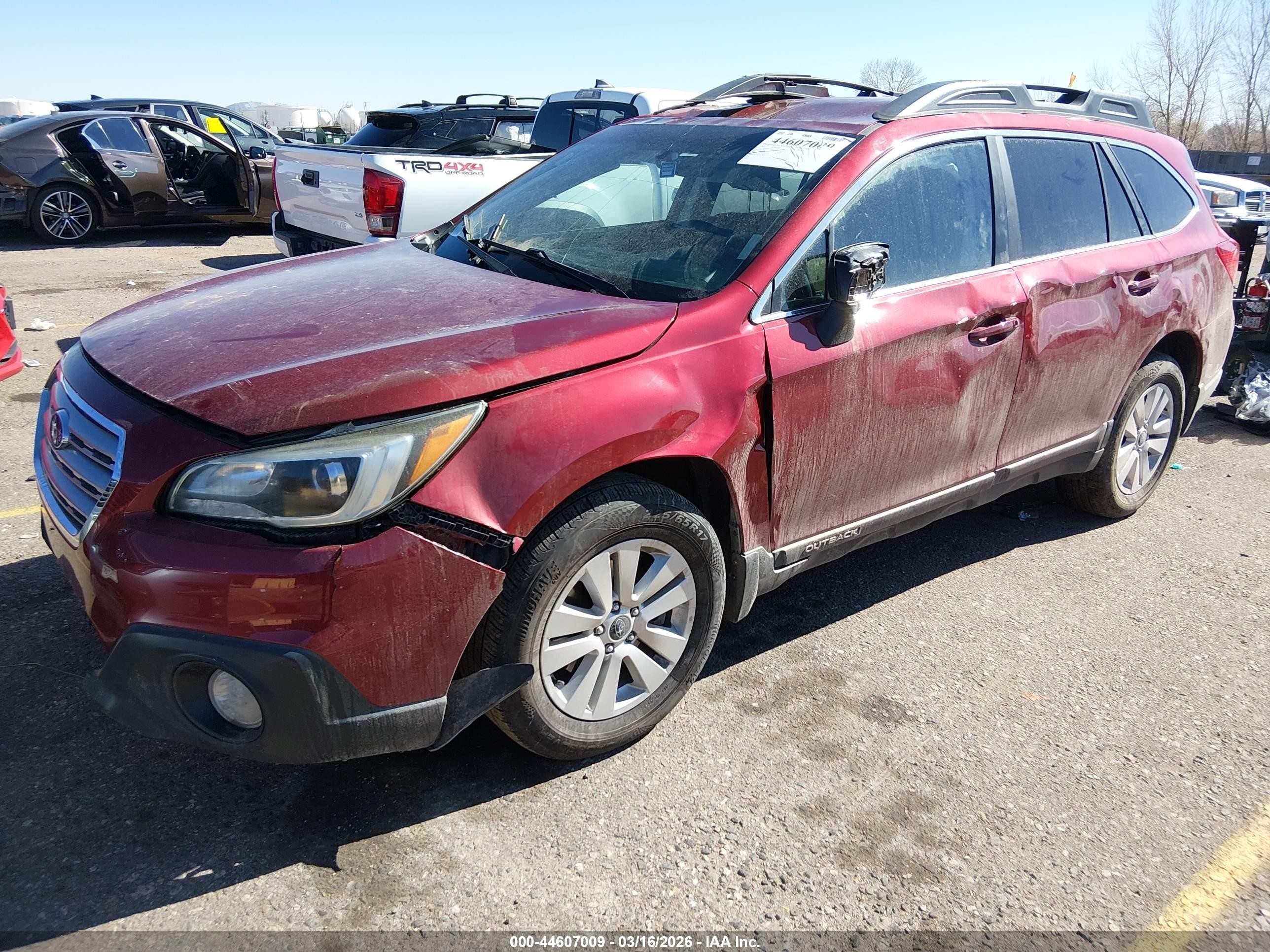 2015 Subaru Outback 2.5i Premium Maroon vin: 4S4BSBCC9F3352596