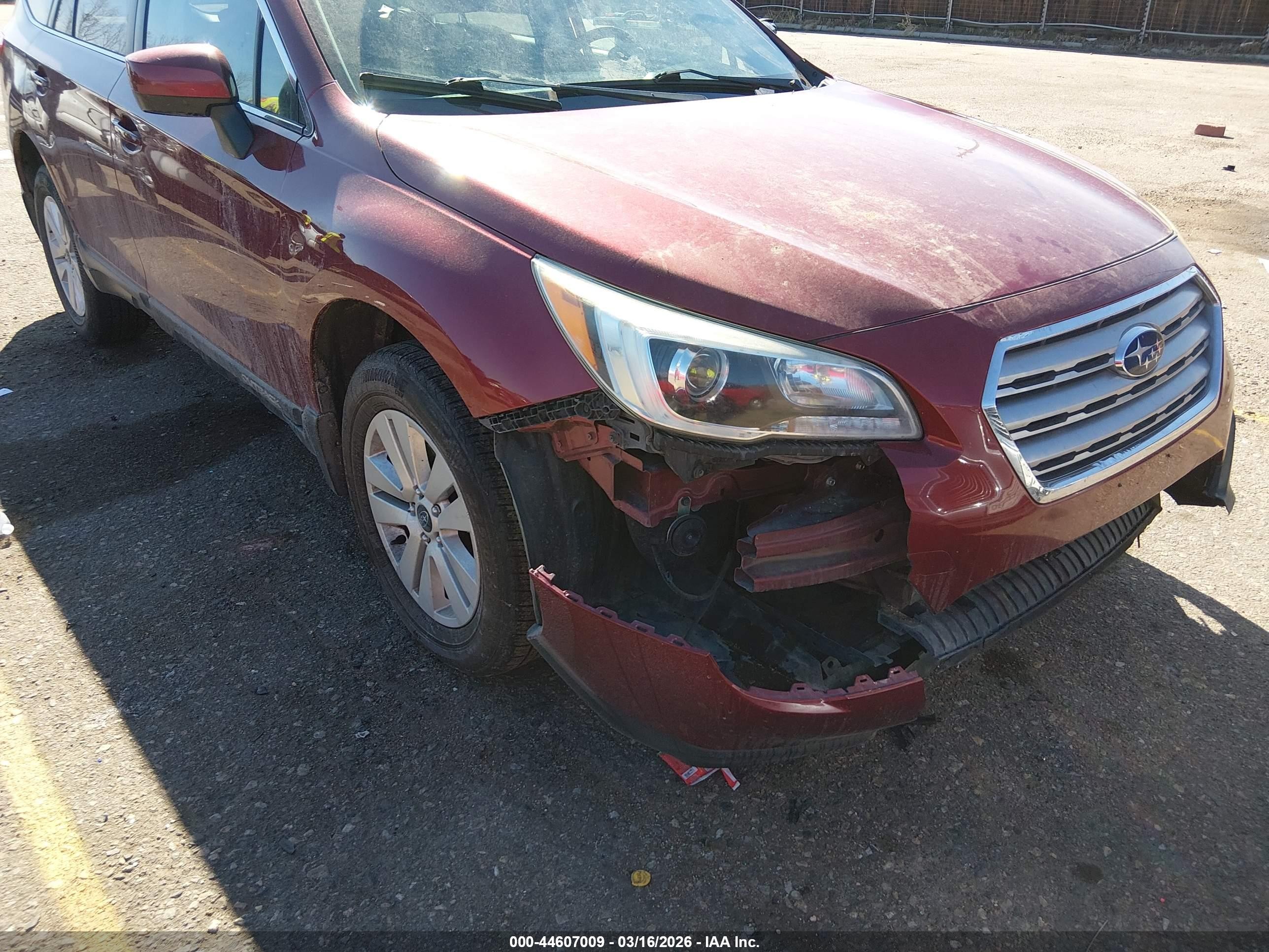 2015 Subaru Outback 2.5i Premium Maroon vin: 4S4BSBCC9F3352596