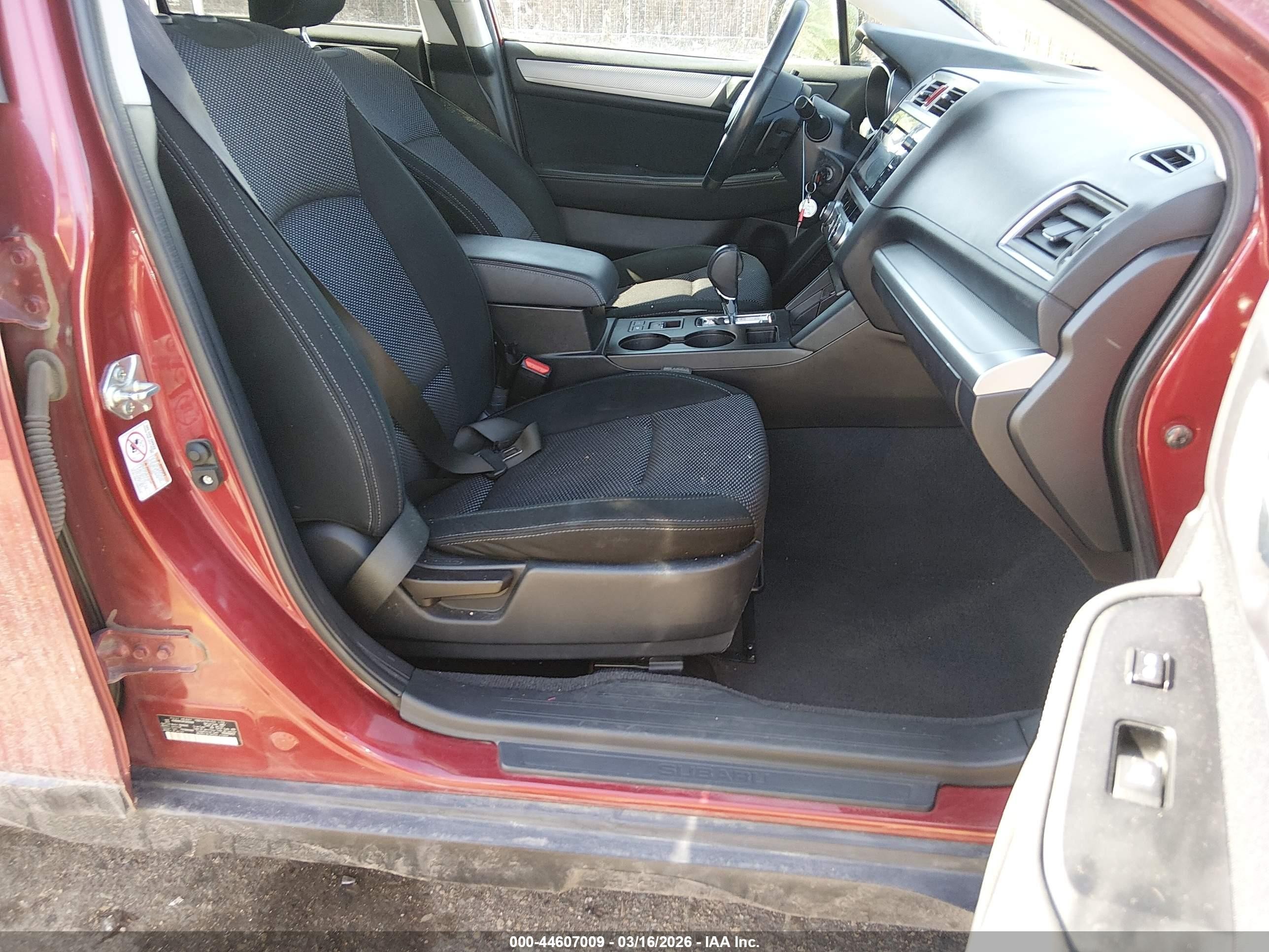 2015 Subaru Outback 2.5i Premium Maroon vin: 4S4BSBCC9F3352596