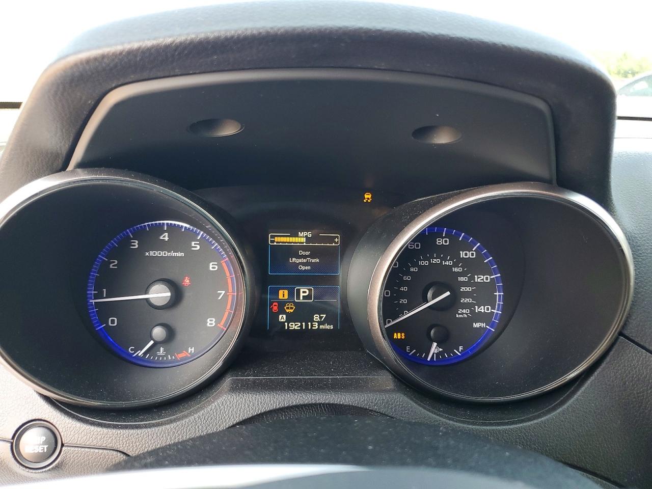 2015 Subaru Outback 2.5i Premium Белый vin: 4S4BSBCCXF3248313