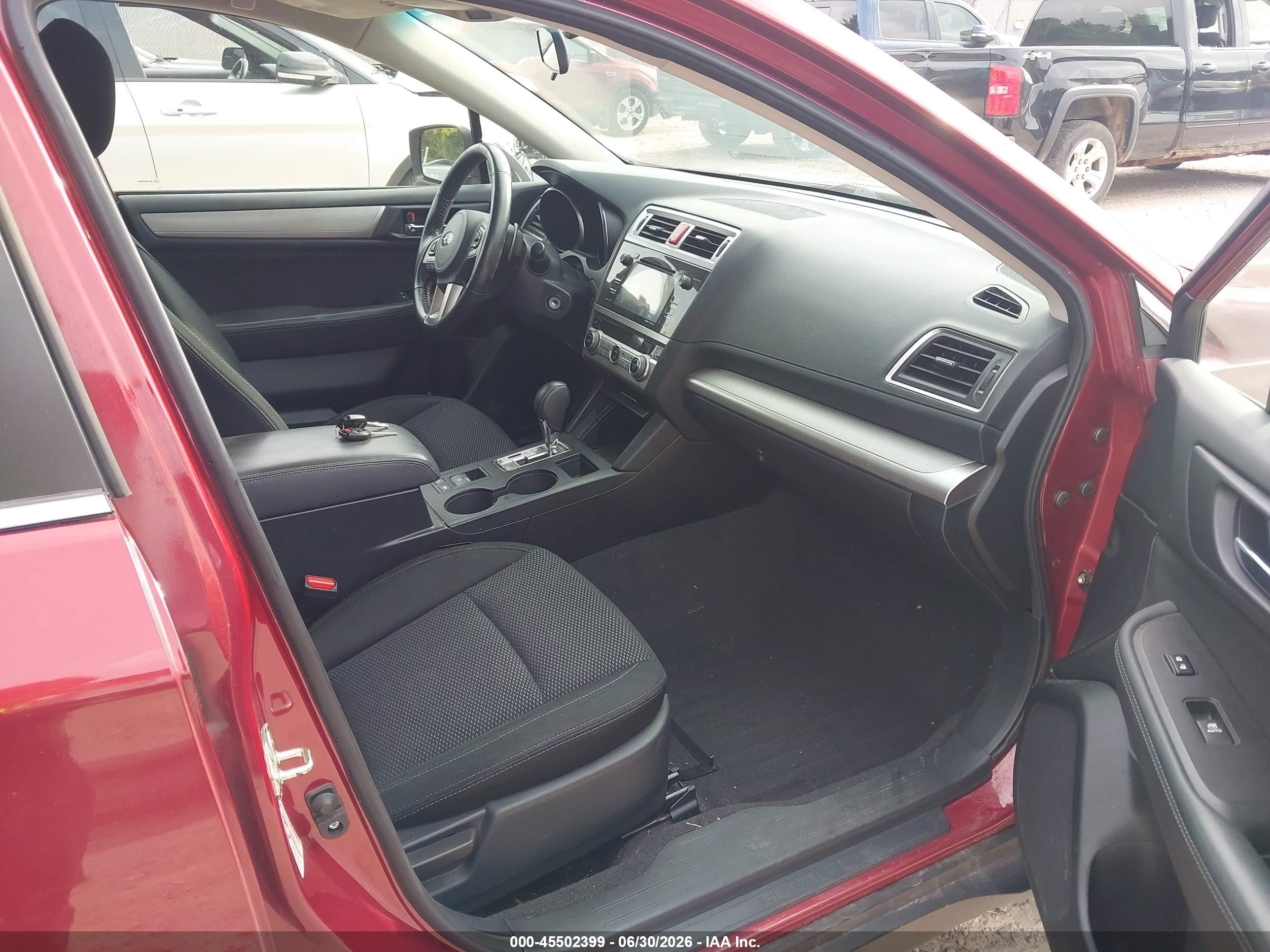 2015 Subaru Outback 2.5i Premium Red vin: 4S4BSBCCXF3288746