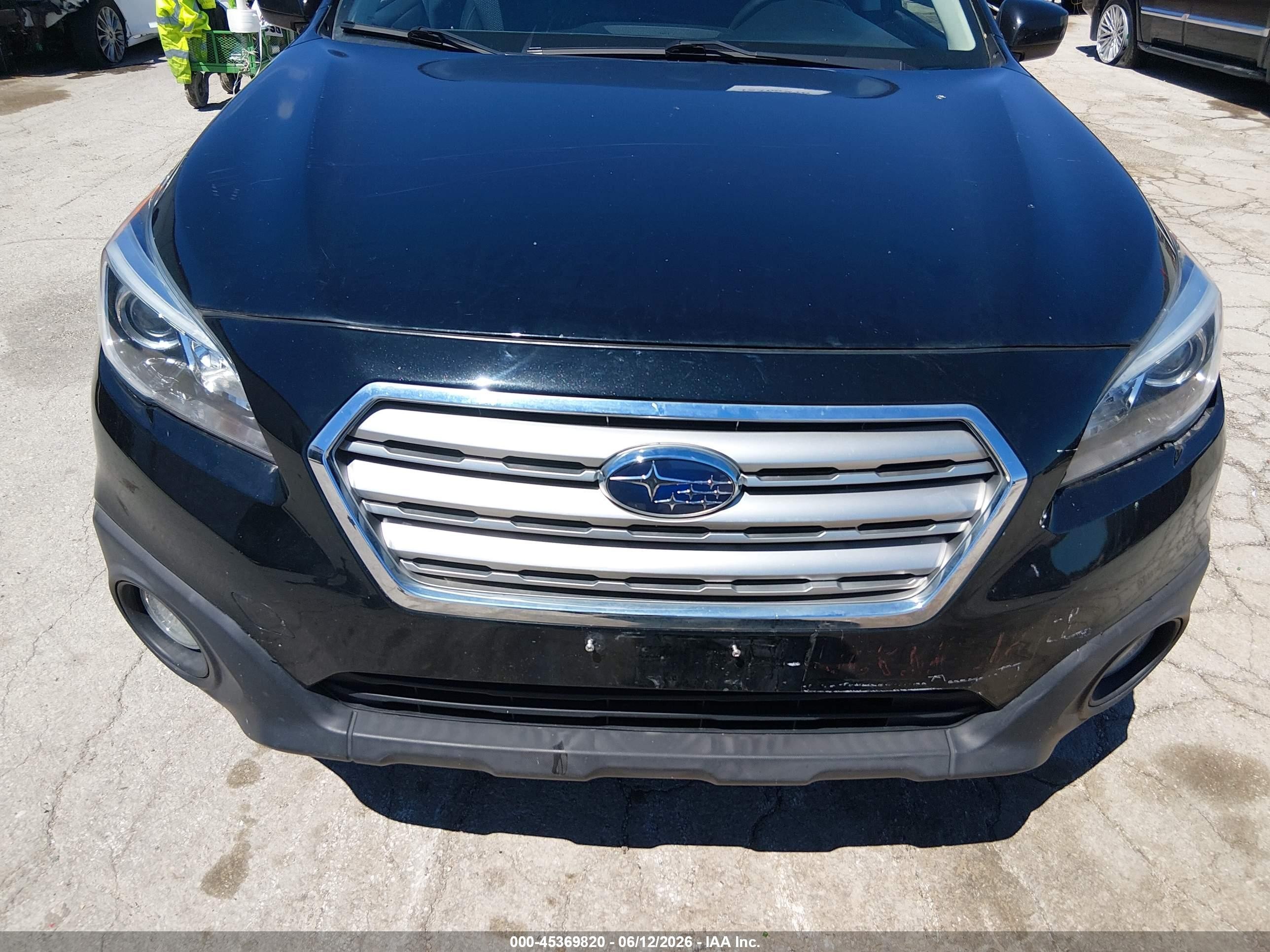 2015 Subaru Outback 2.5i Premium Black vin: 4S4BSBCCXF3300961