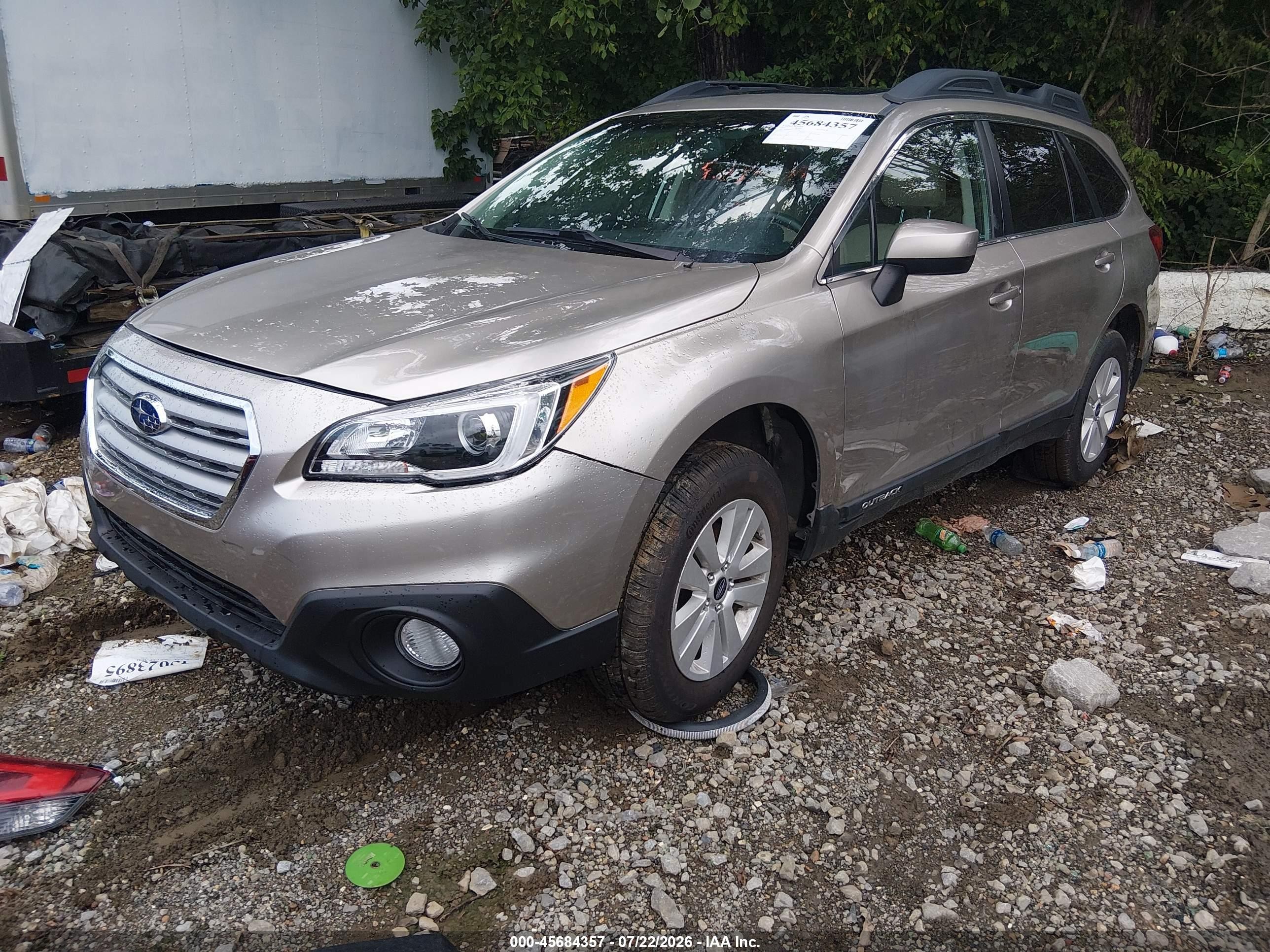 2015 Subaru Outback 2.5i Premium Champagne vin: 4S4BSBDC1F3275785