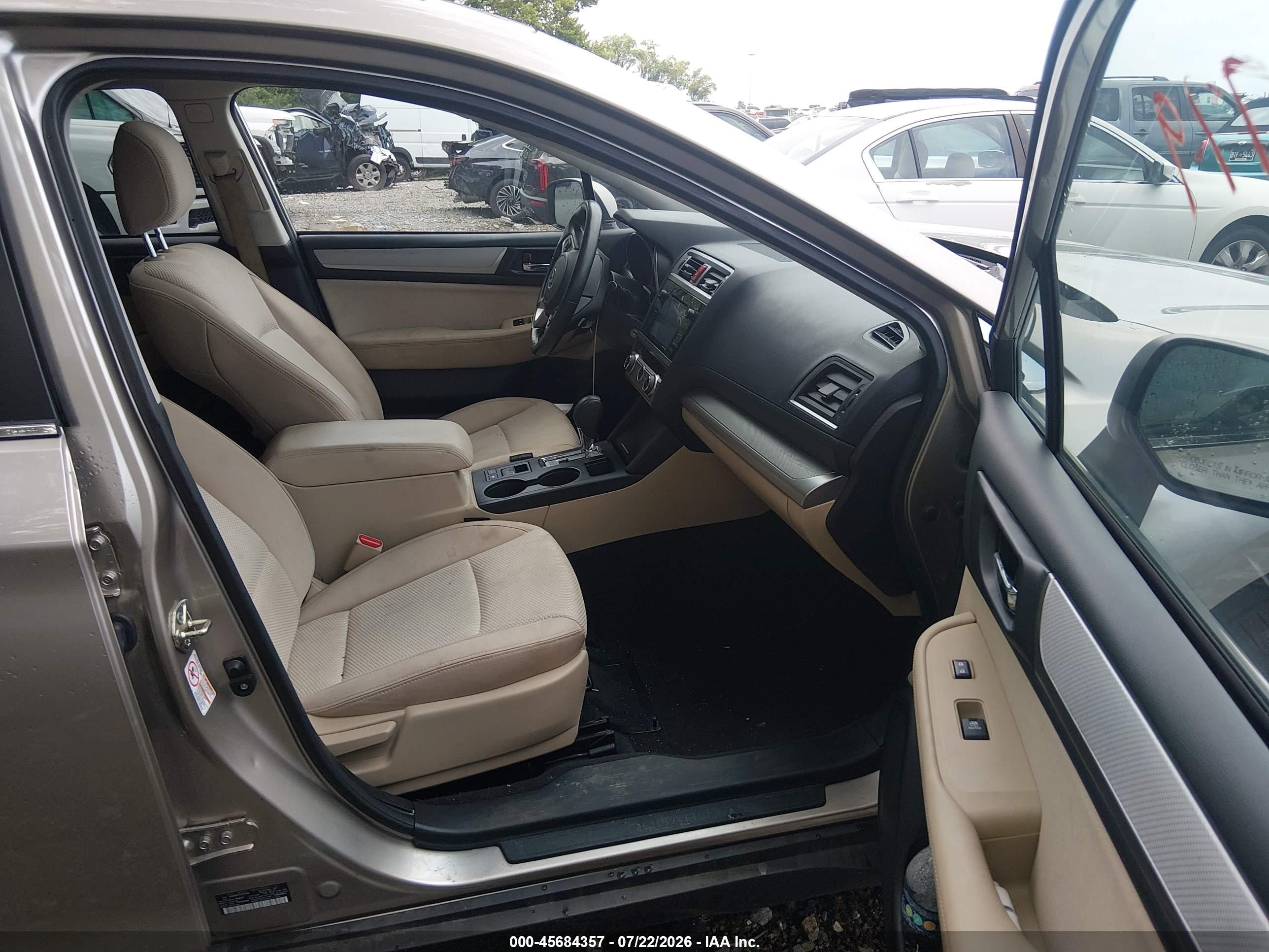 2015 Subaru Outback 2.5i Premium Champagne vin: 4S4BSBDC1F3275785