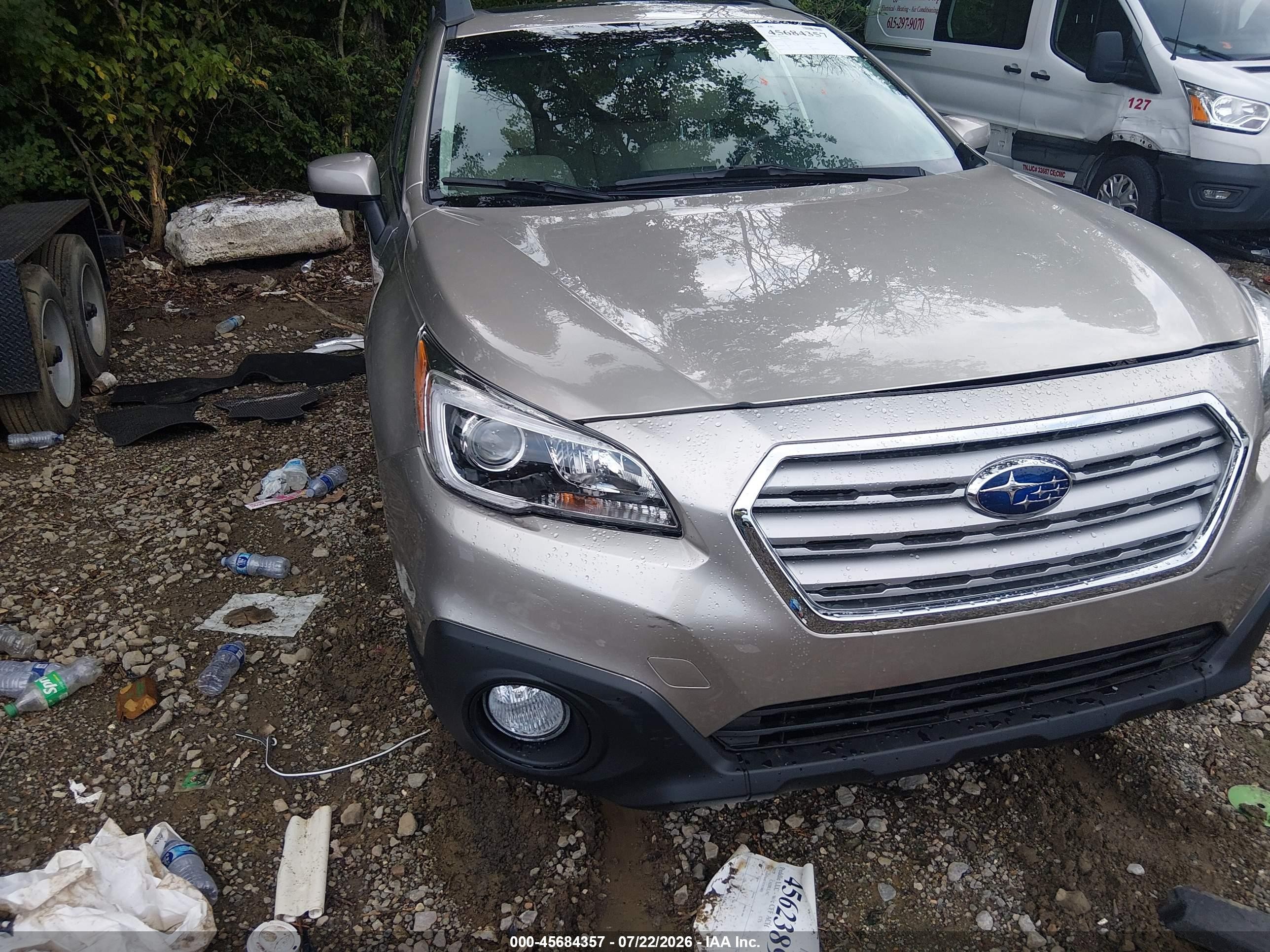 2015 Subaru Outback 2.5i Premium Champagne vin: 4S4BSBDC1F3275785