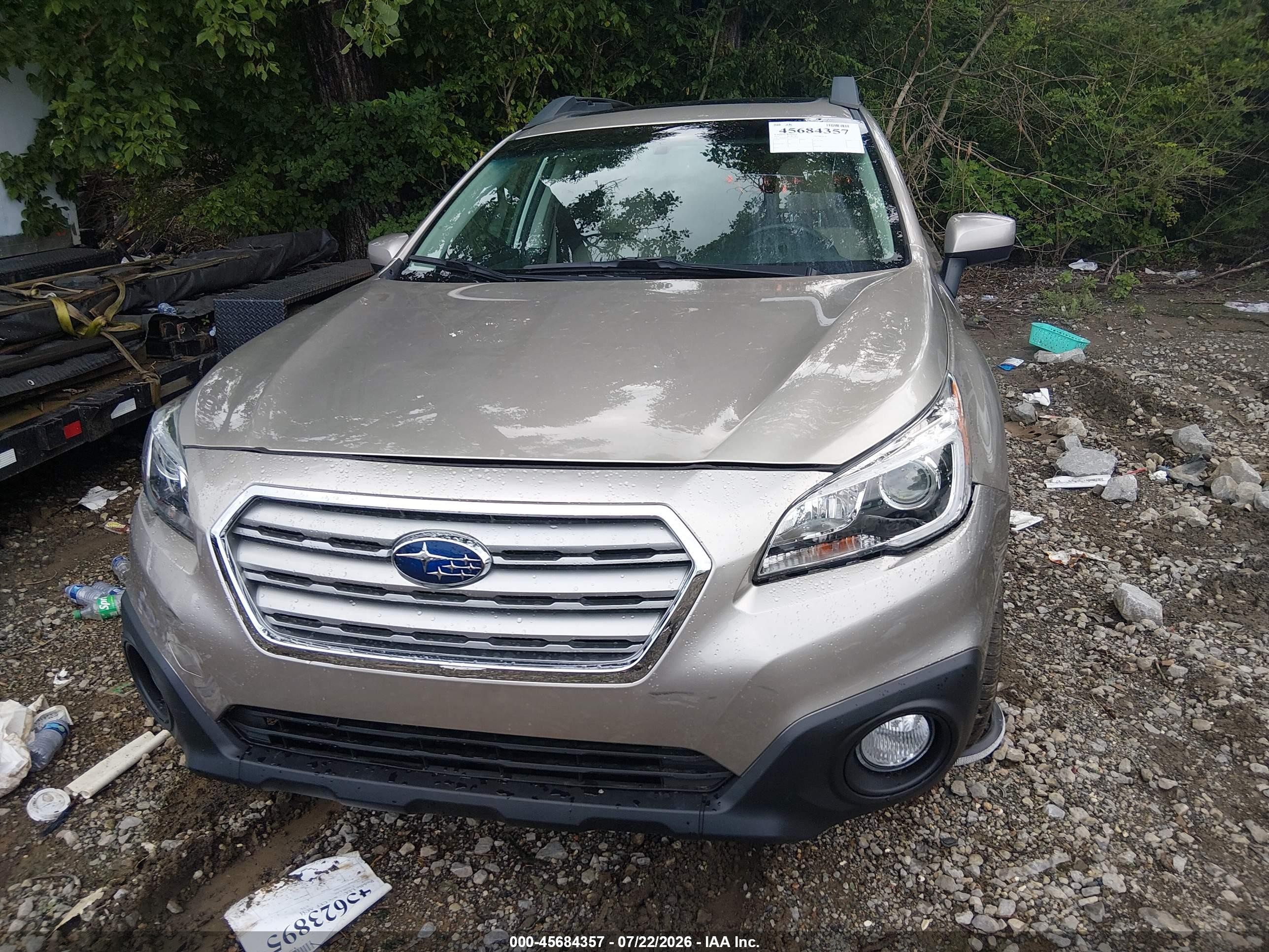 2015 Subaru Outback 2.5i Premium Champagne vin: 4S4BSBDC1F3275785