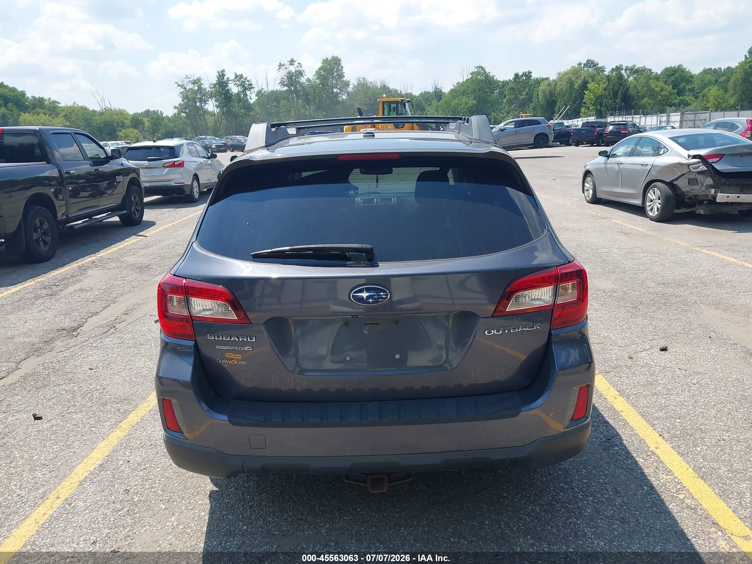 2015 Subaru Outback 2.5i Premium Gray vin: 4S4BSBDC2F3356360