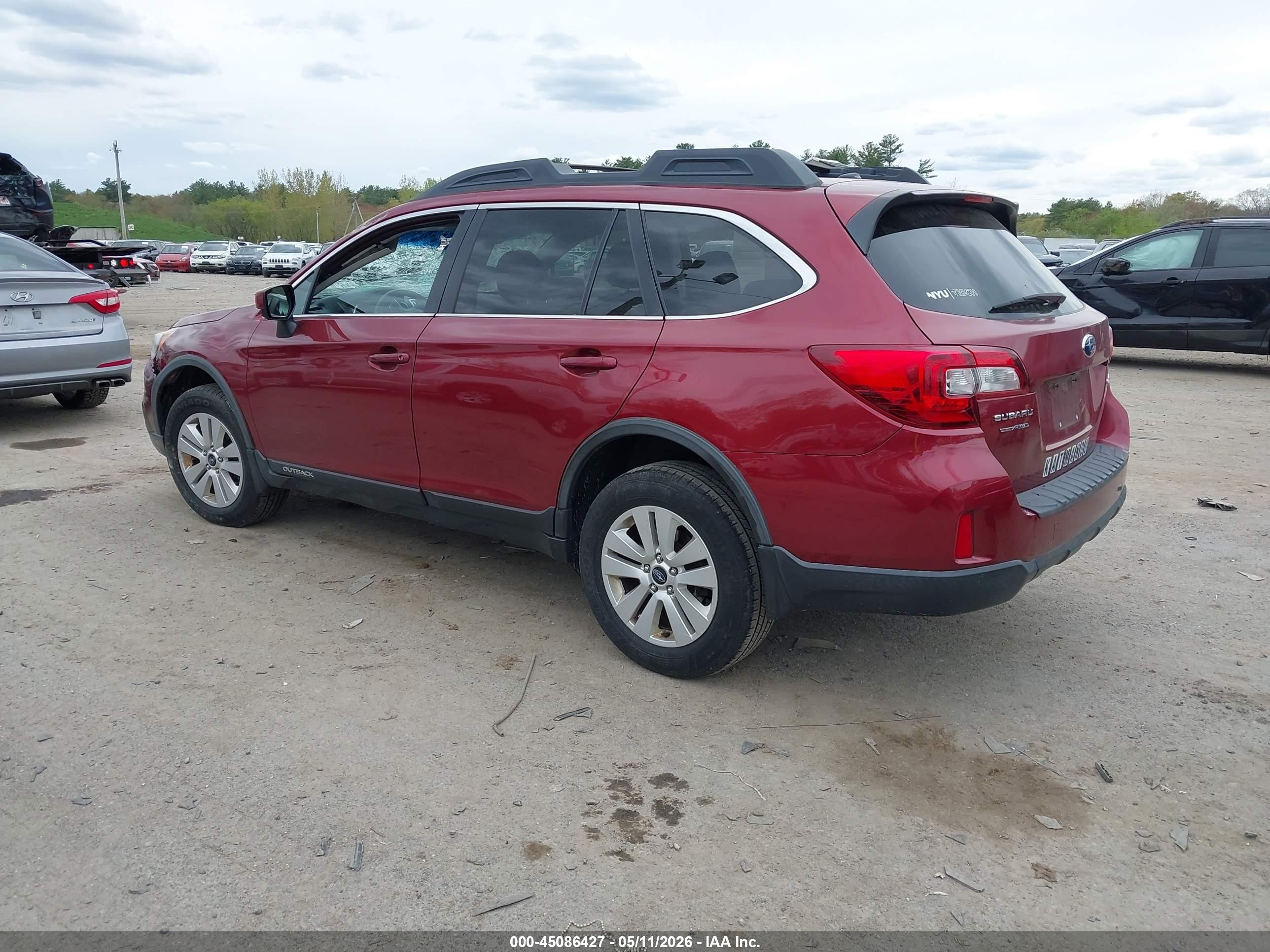 2015 Subaru Outback 2.5i Premium Красный vin: 4S4BSBDC3F3337140
