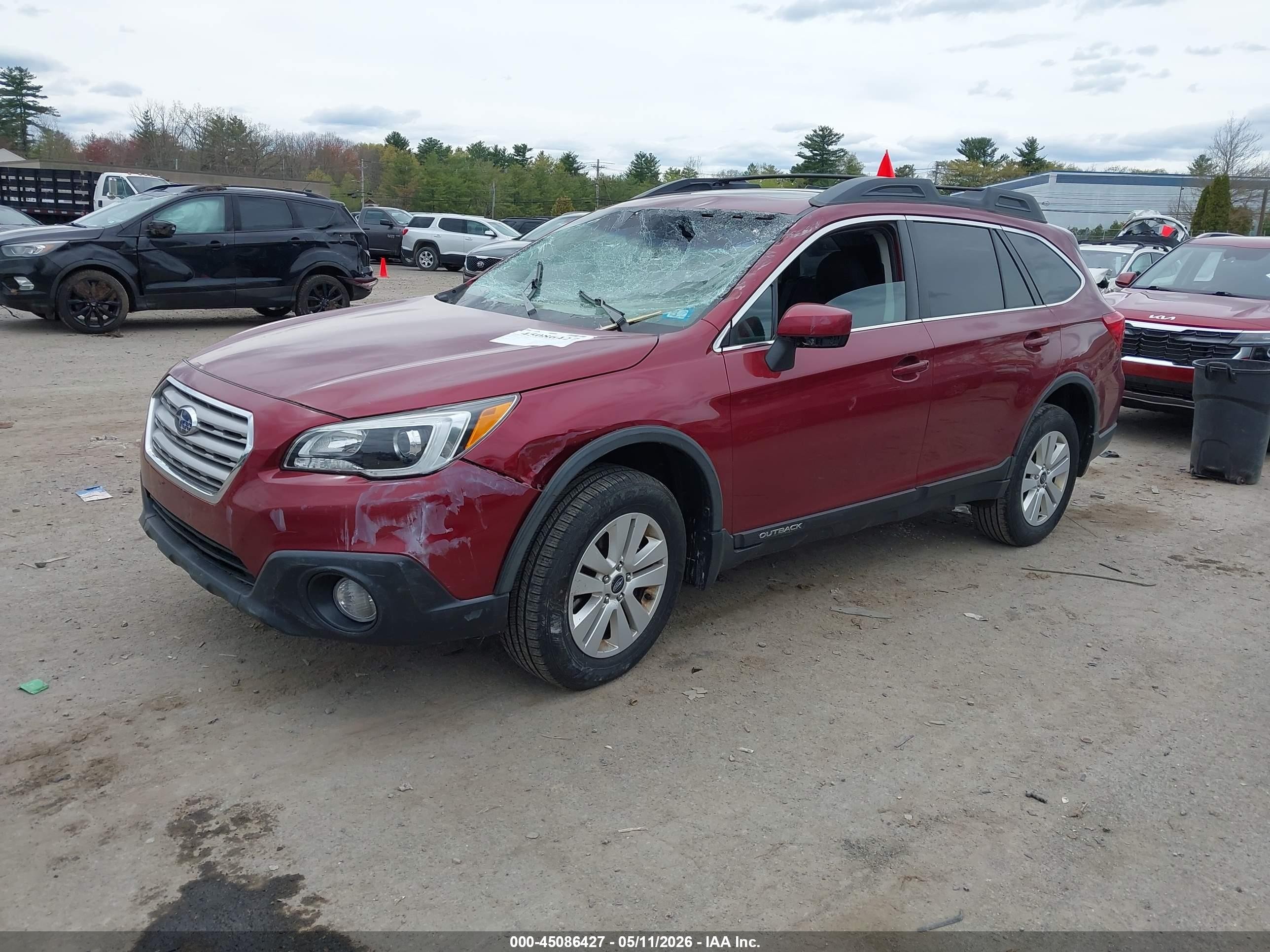 2015 Subaru Outback 2.5i Premium Красный vin: 4S4BSBDC3F3337140