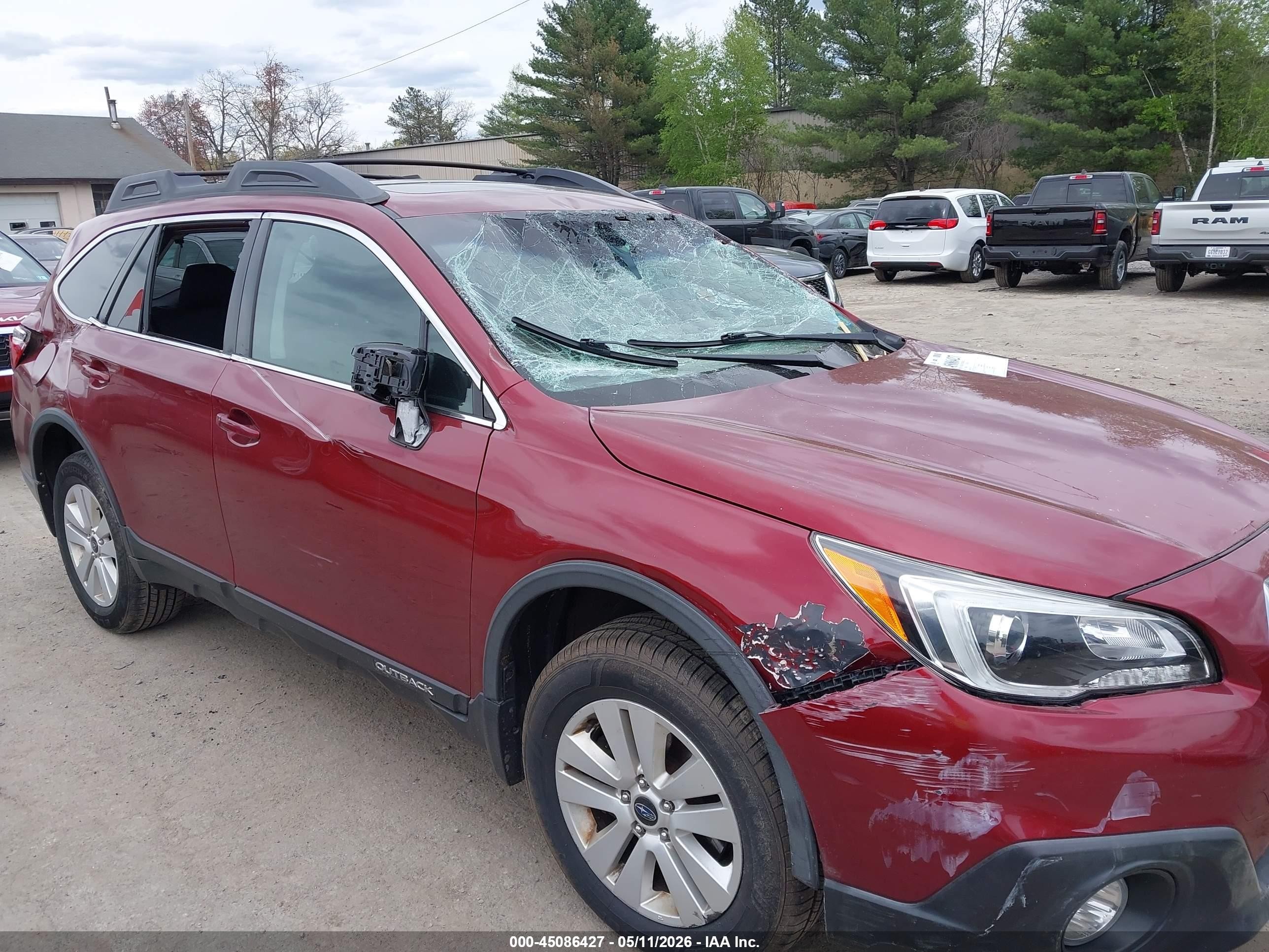 2015 Subaru Outback 2.5i Premium Красный vin: 4S4BSBDC3F3337140