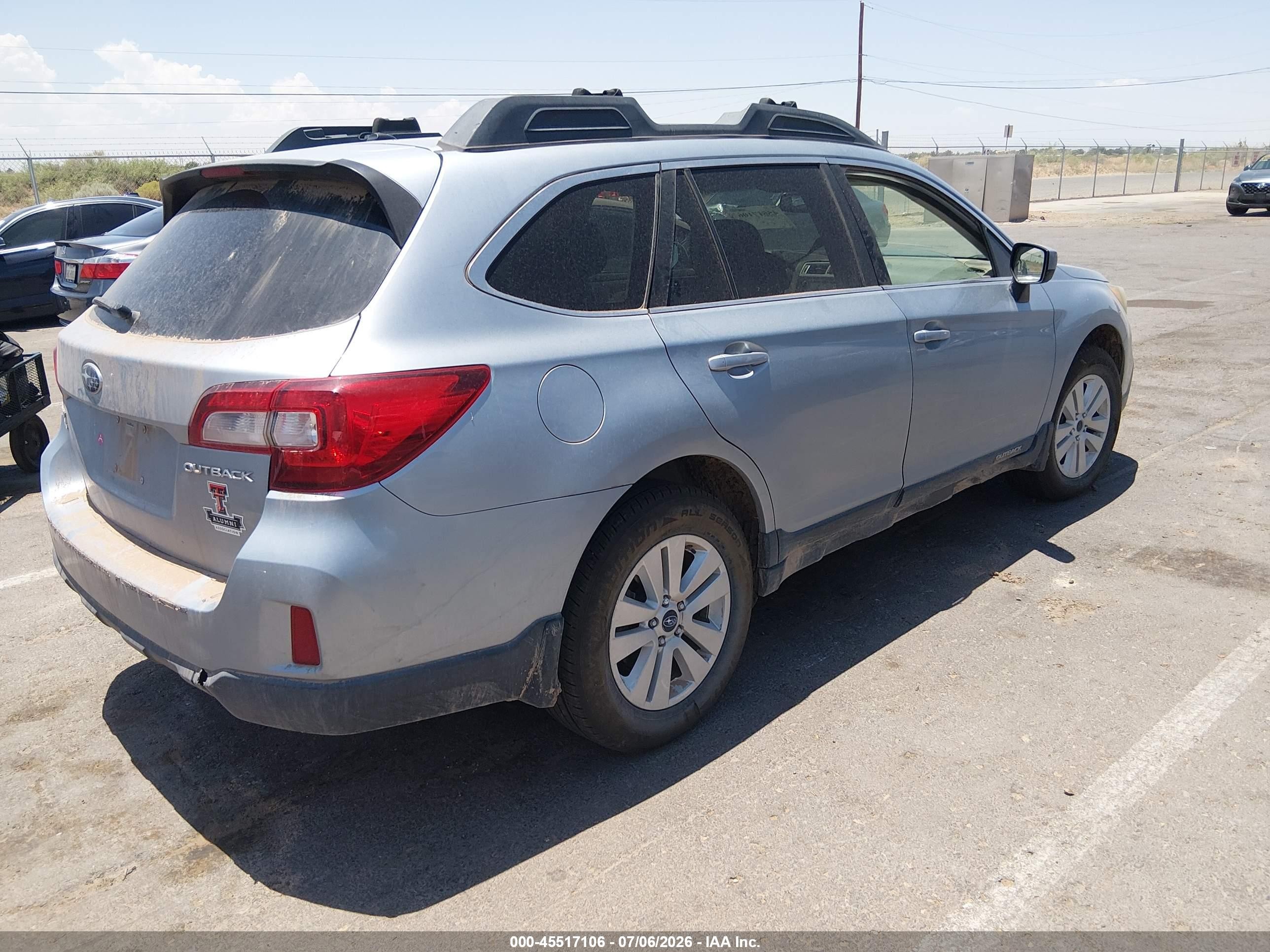 2015 Subaru Outback 2.5i Premium Silver vin: 4S4BSBDCXF3244860