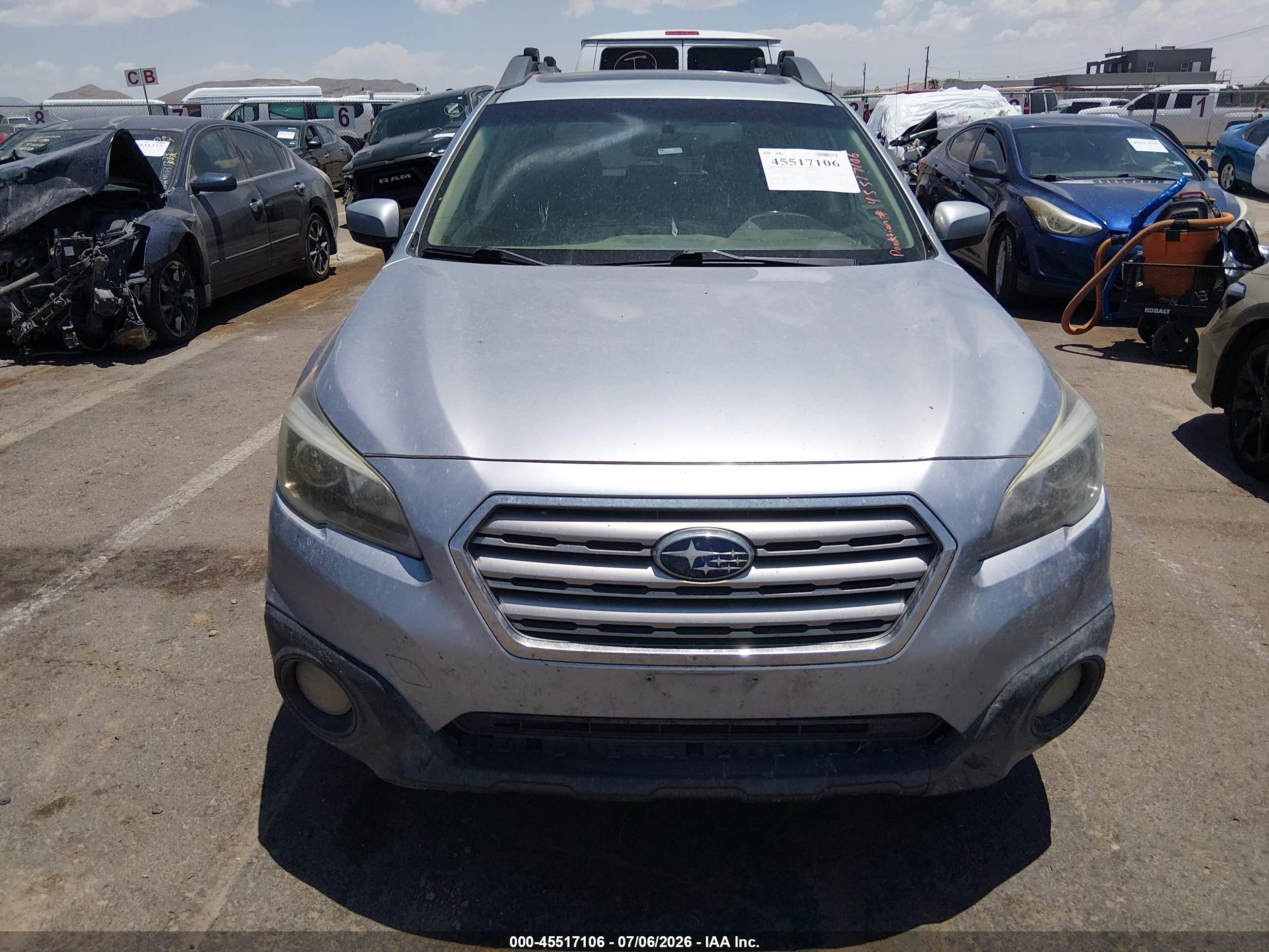 2015 Subaru Outback 2.5i Premium Silver vin: 4S4BSBDCXF3244860