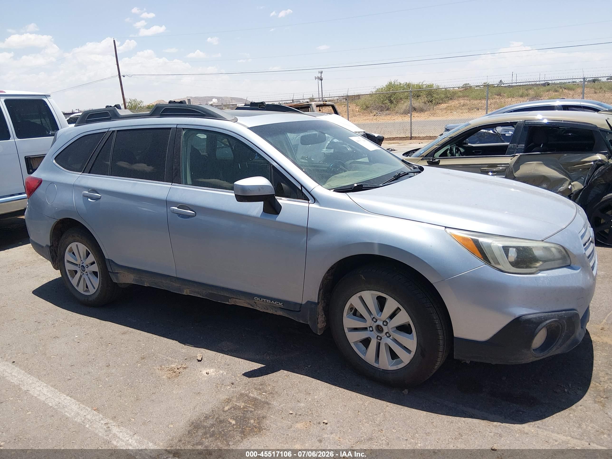 2015 Subaru Outback 2.5i Premium Silver vin: 4S4BSBDCXF3244860