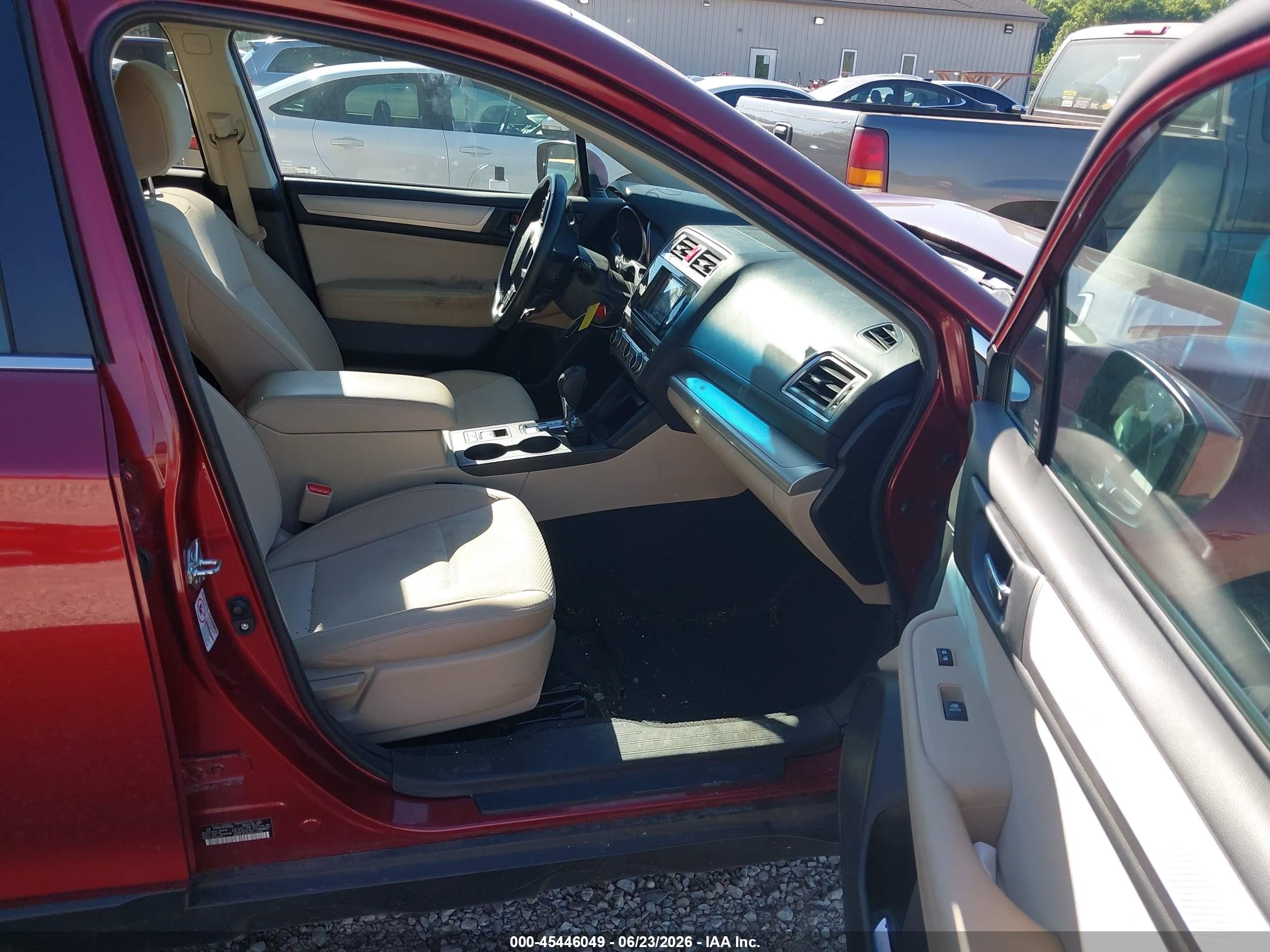 2015 Subaru Outback 2.5i Premium Темно-бордовый vin: 4S4BSBEC0F3346358