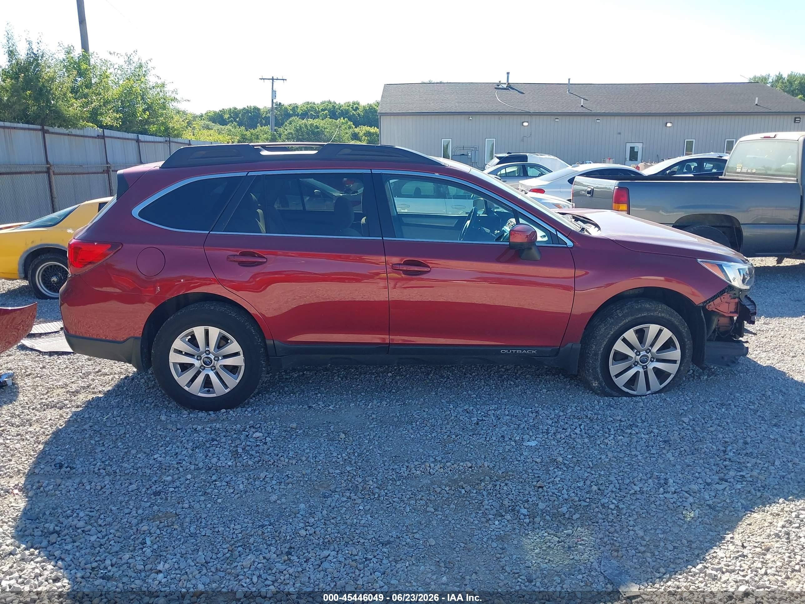 2015 Subaru Outback 2.5i Premium Темно-бордовый vin: 4S4BSBEC0F3346358