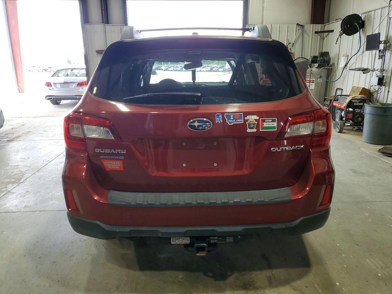 2015 Subaru Outback 2.5i Premium Burgundy vin: 4S4BSBEC4F3360201