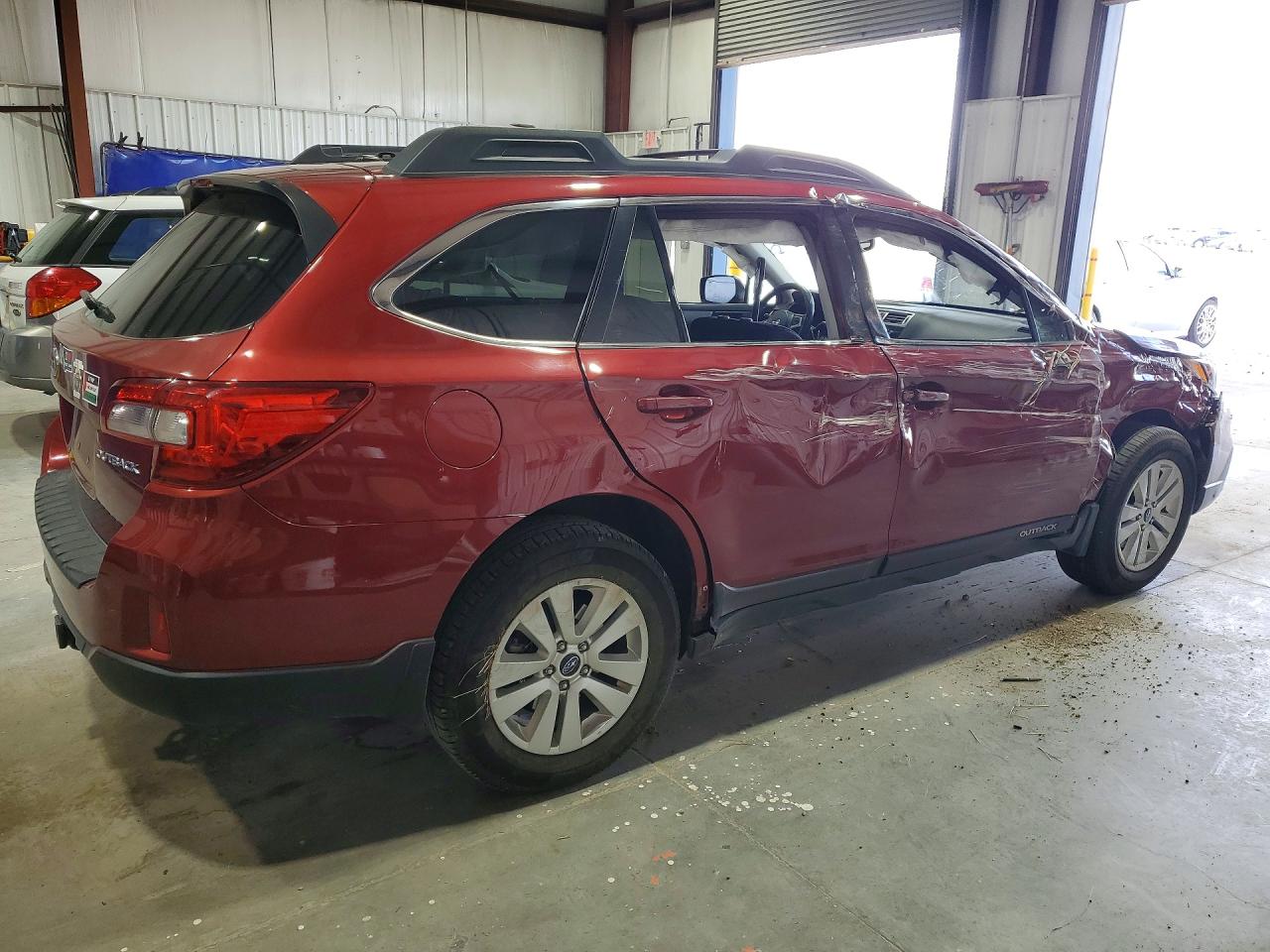 2015 Subaru Outback 2.5i Premium Burgundy vin: 4S4BSBEC4F3360201
