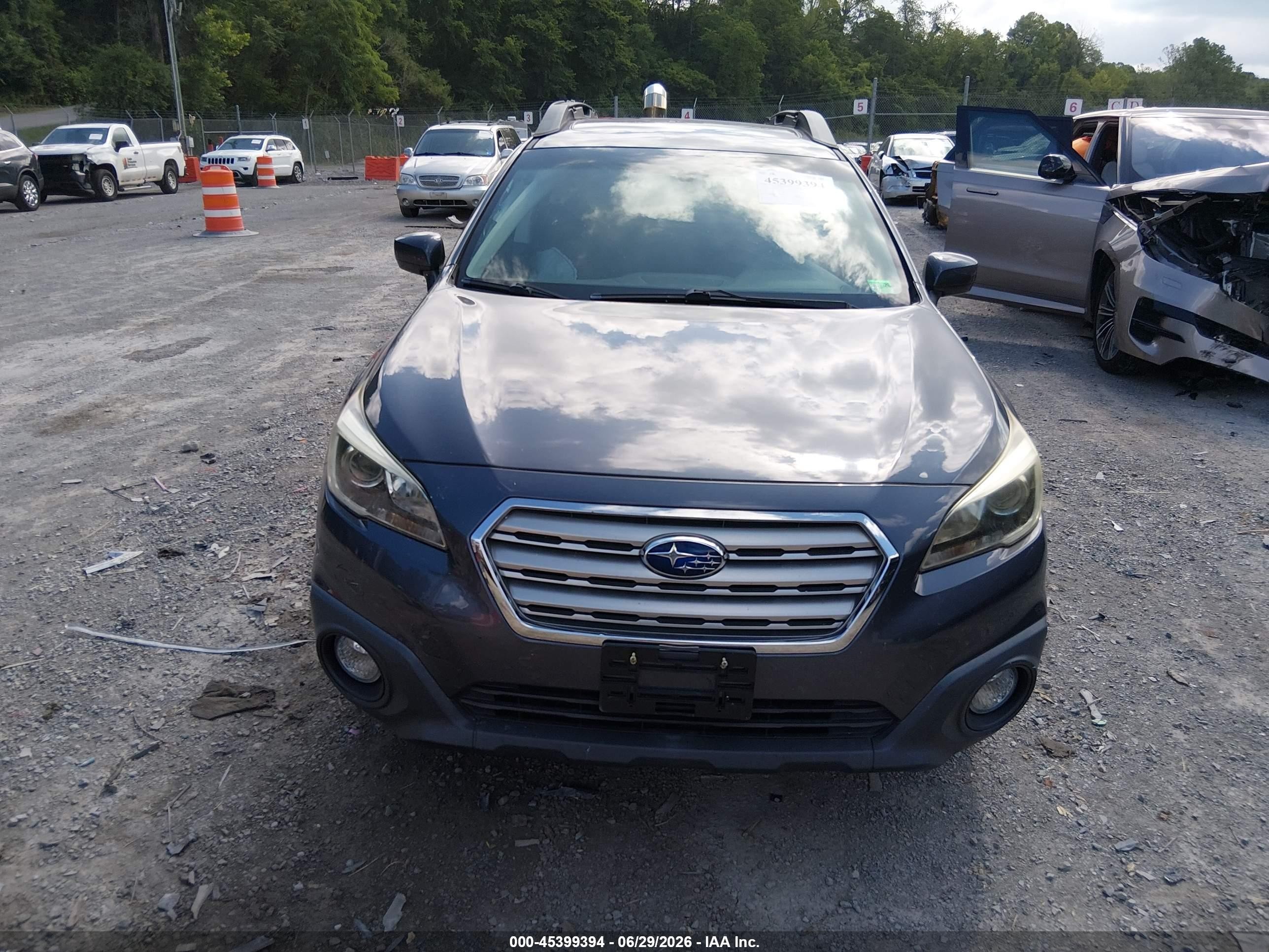 2015 Subaru Outback 2.5i Premium Blue vin: 4S4BSBEC9F3223545