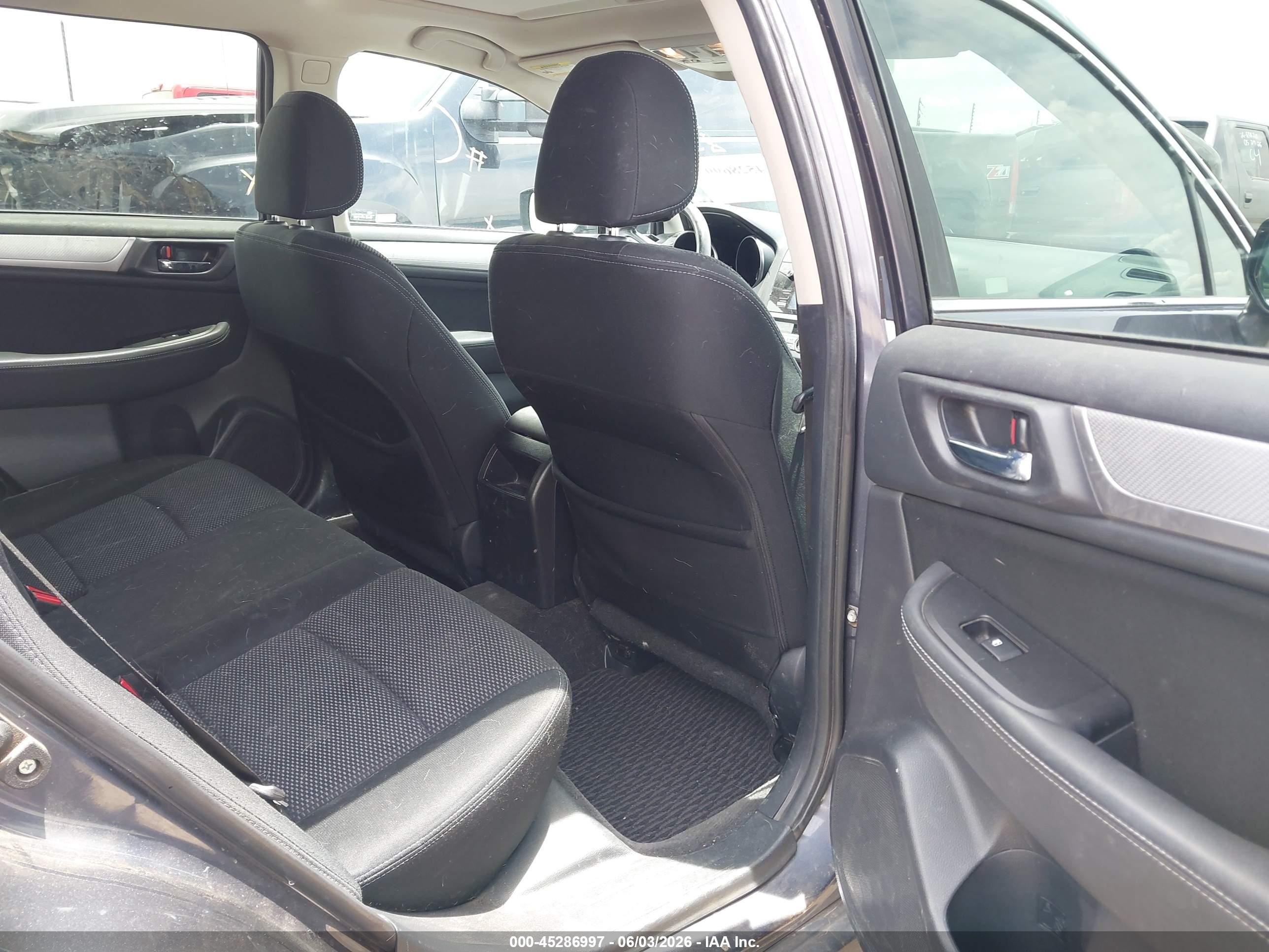 2015 Subaru Outback 2.5i Premium Blue vin: 4S4BSBECXF3233338