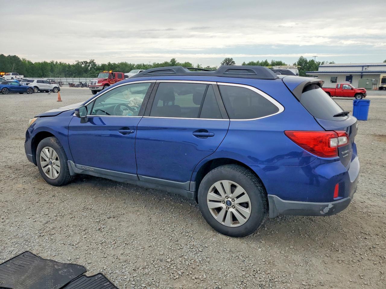 2015 Subaru Outback 2.5i Premium Blue vin: 4S4BSBFC0F3296897