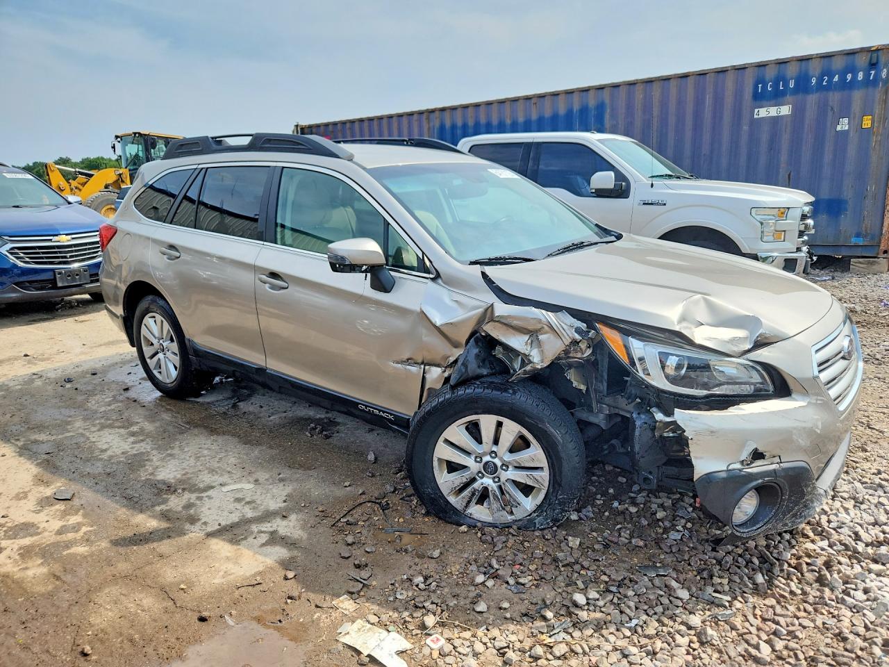 2015 Subaru Outback 2.5i Premium Silver vin: 4S4BSBFC0F3356516