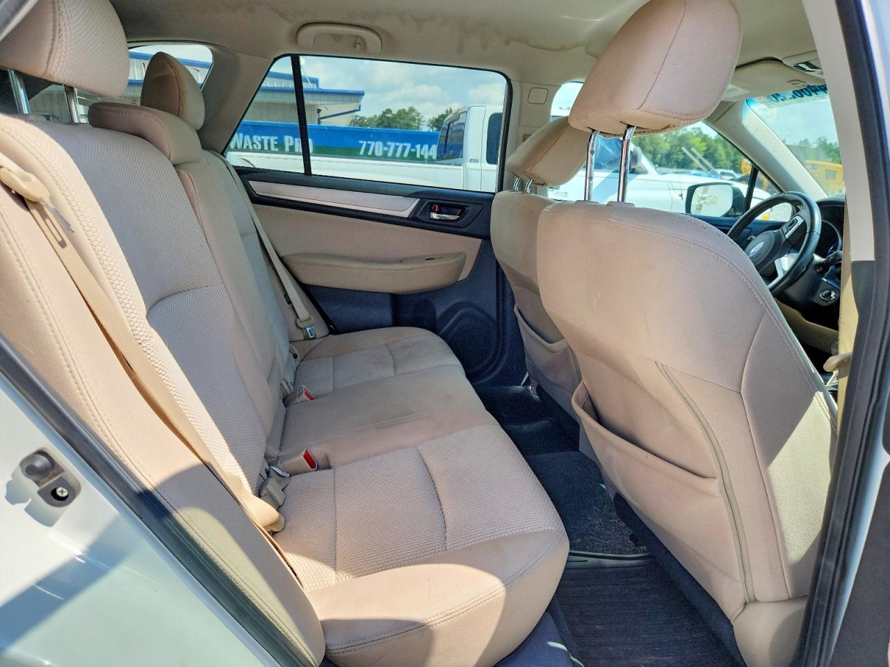 2015 Subaru Outback 2.5i Premium White vin: 4S4BSBFC2F3290146