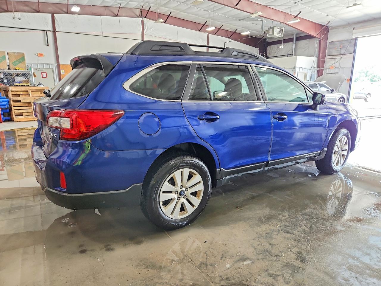 2015 Subaru Outback 2.5i Premium Blue vin: 4S4BSBFC3F3251503