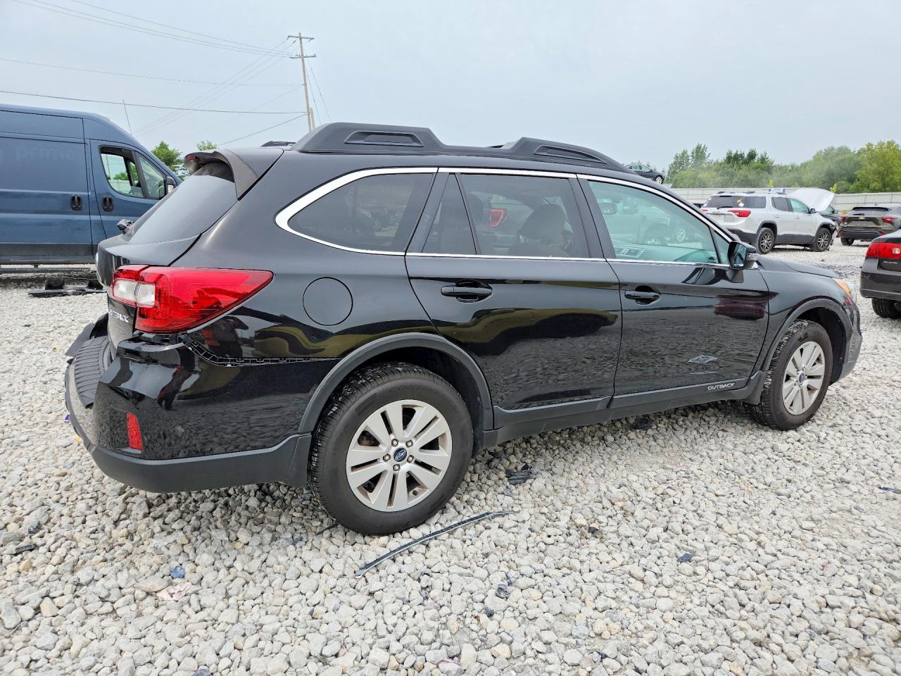 2015 Subaru Outback 2.5i Premium Black vin: 4S4BSBFC3F3275042
