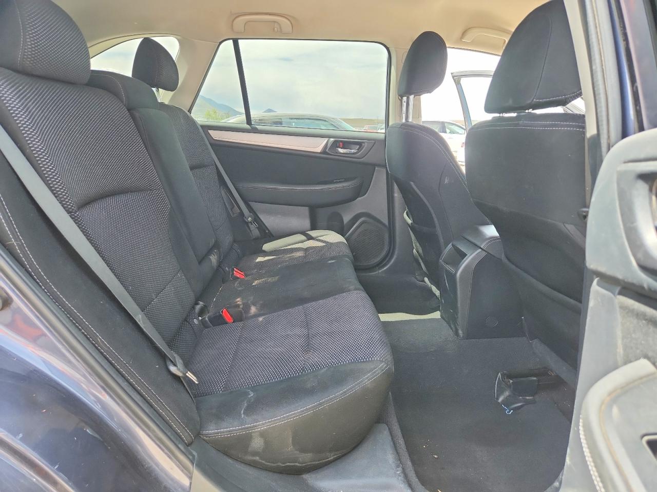 2015 Subaru Outback 2.5i Premium Blue vin: 4S4BSBFC4F3297440