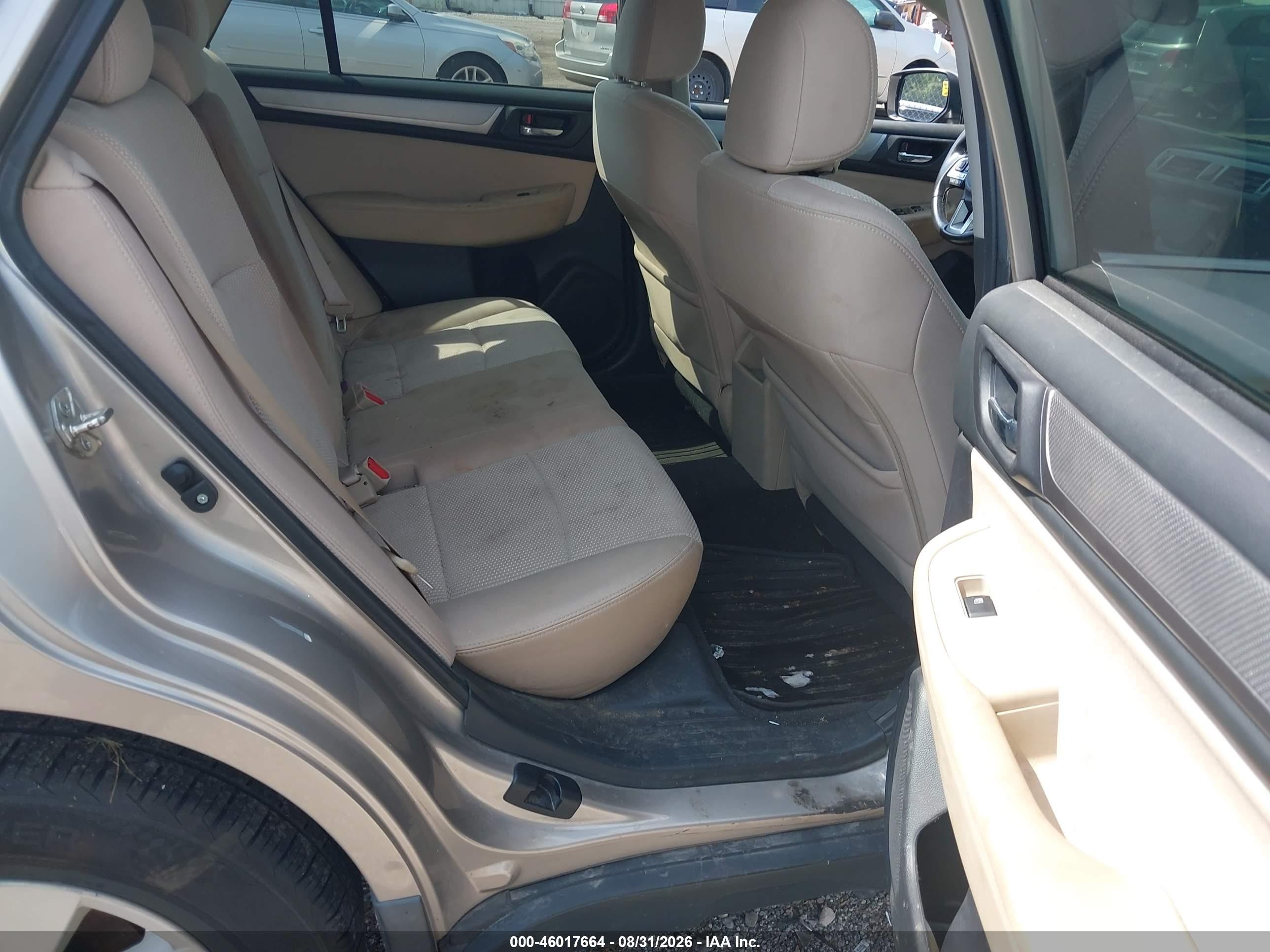 2015 Subaru Outback 2.5i Premium Champagne vin: 4S4BSBFC7F3264903