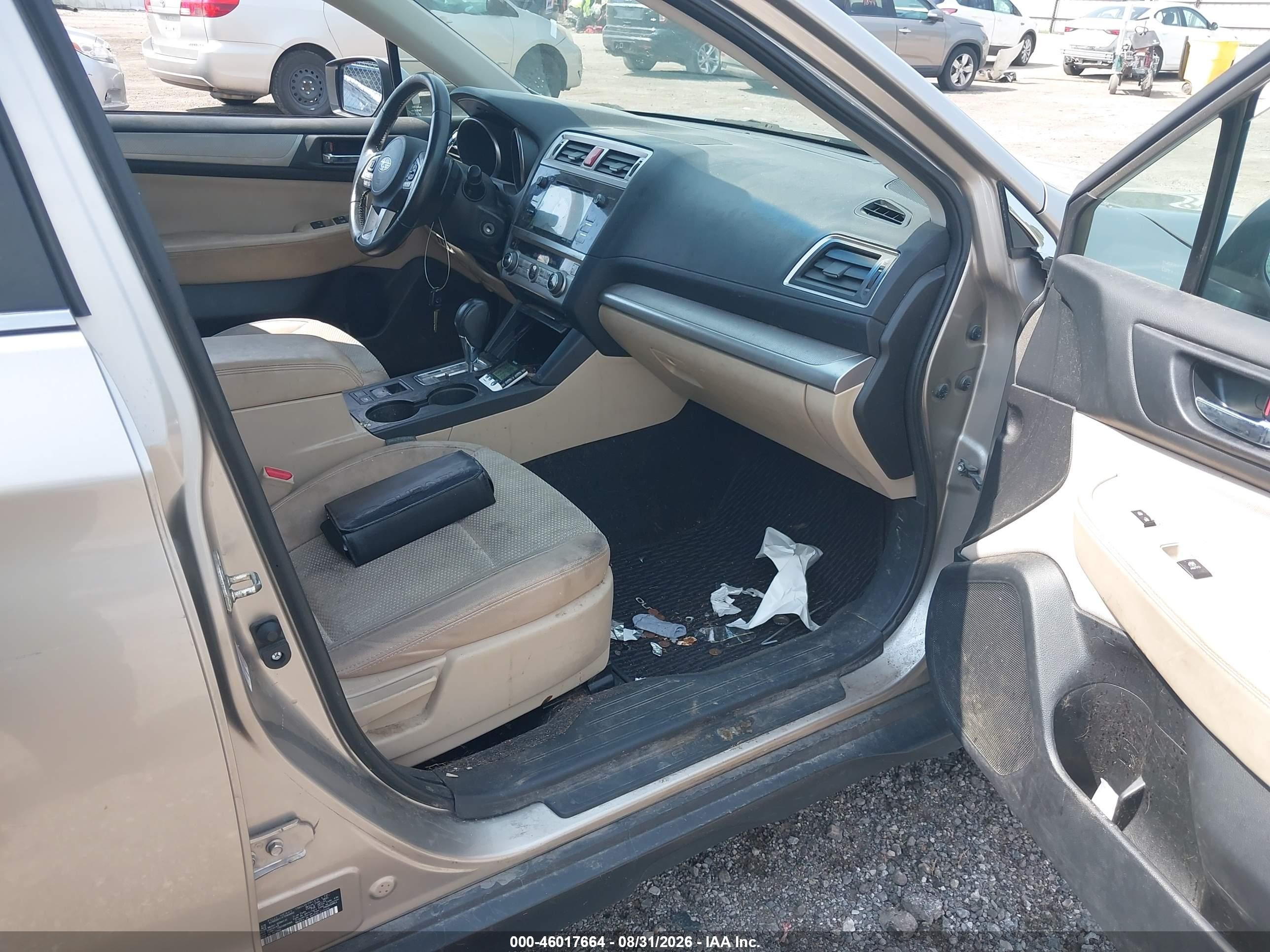 2015 Subaru Outback 2.5i Premium Champagne vin: 4S4BSBFC7F3264903