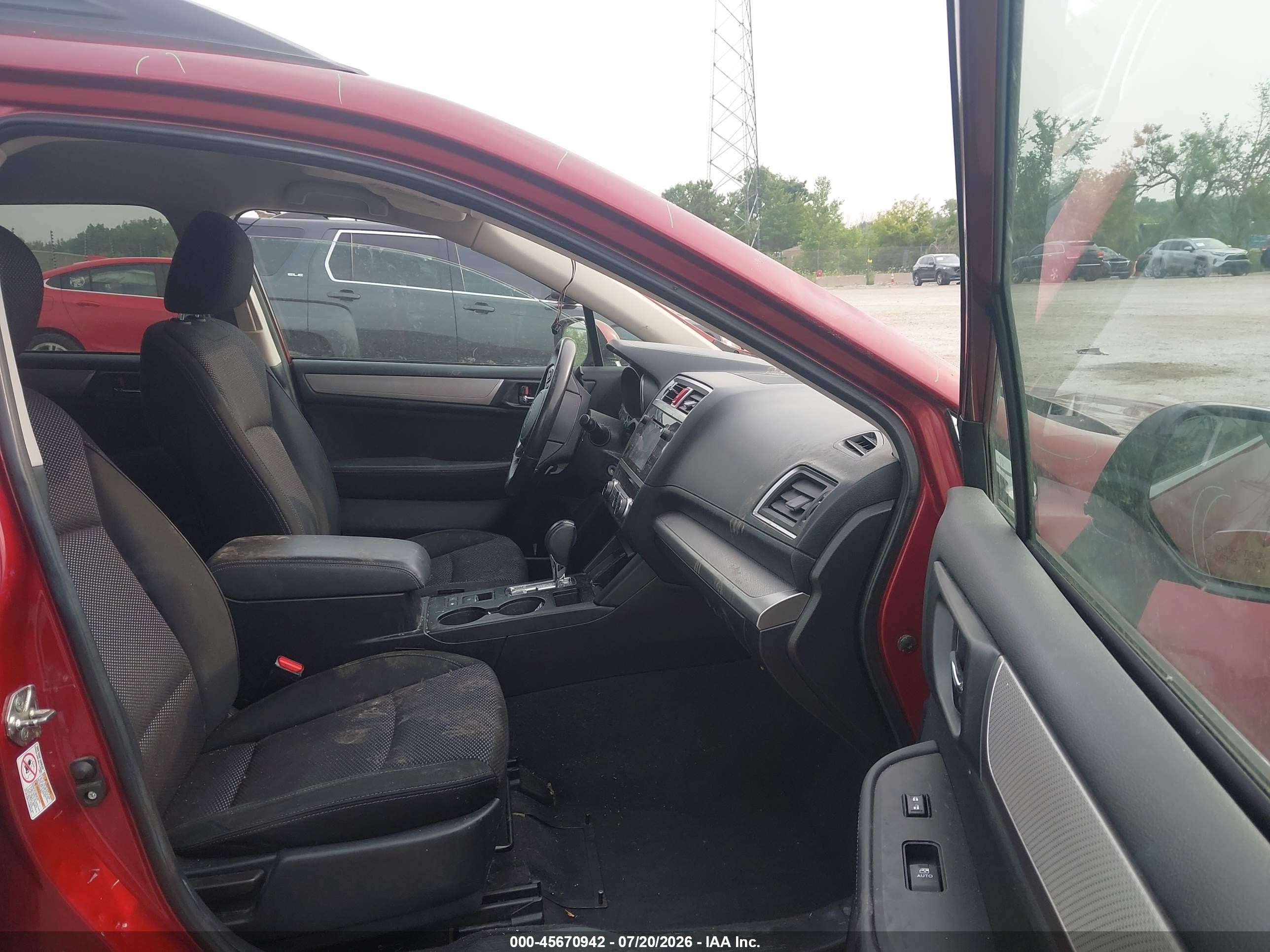 2015 Subaru Outback 2.5i Premium Красный vin: 4S4BSBFC7F3284102