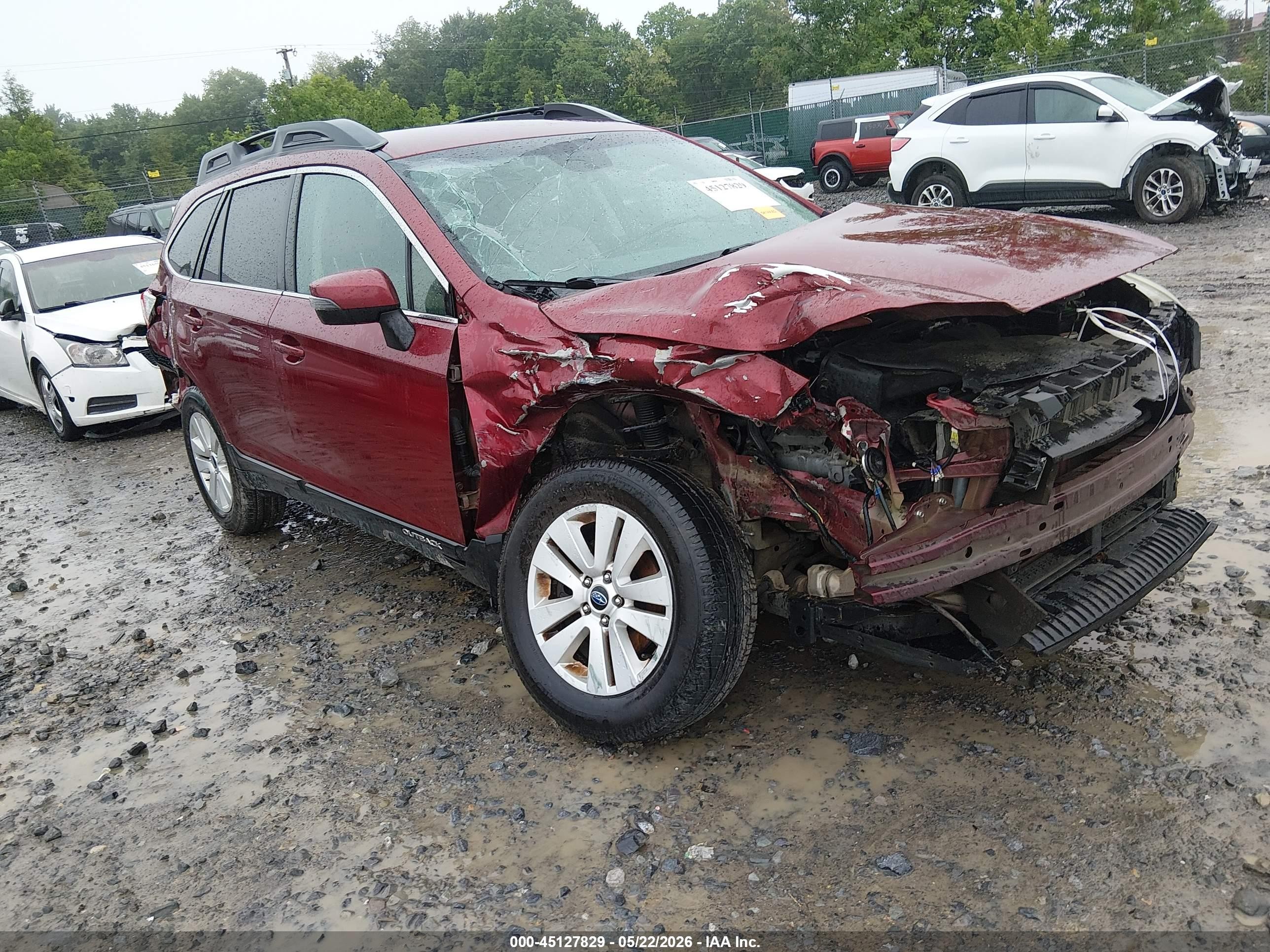 2015 Subaru Outback 2.5i Premium Red vin: 4S4BSBFC8F3231280