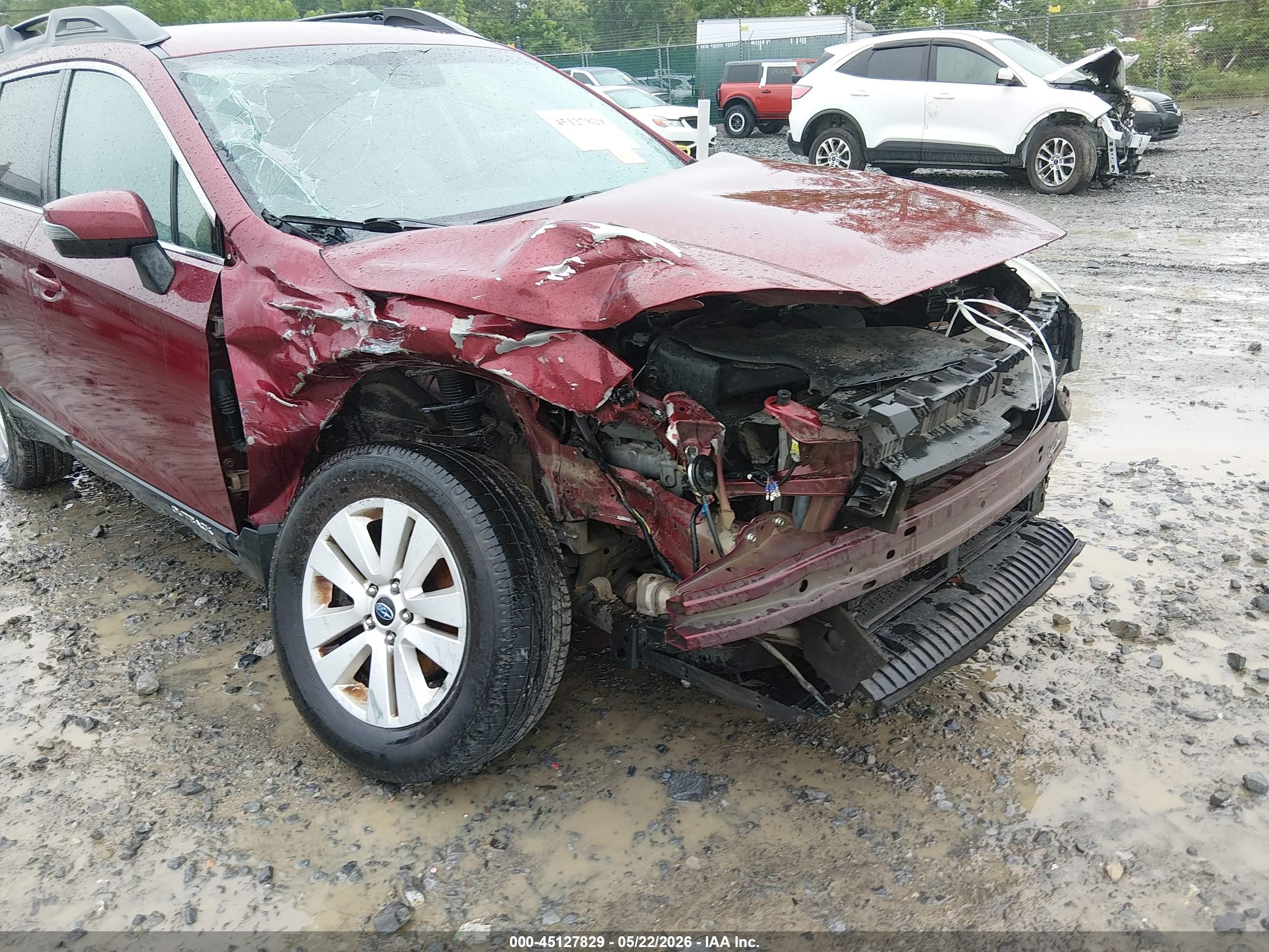 2015 Subaru Outback 2.5i Premium Red vin: 4S4BSBFC8F3231280