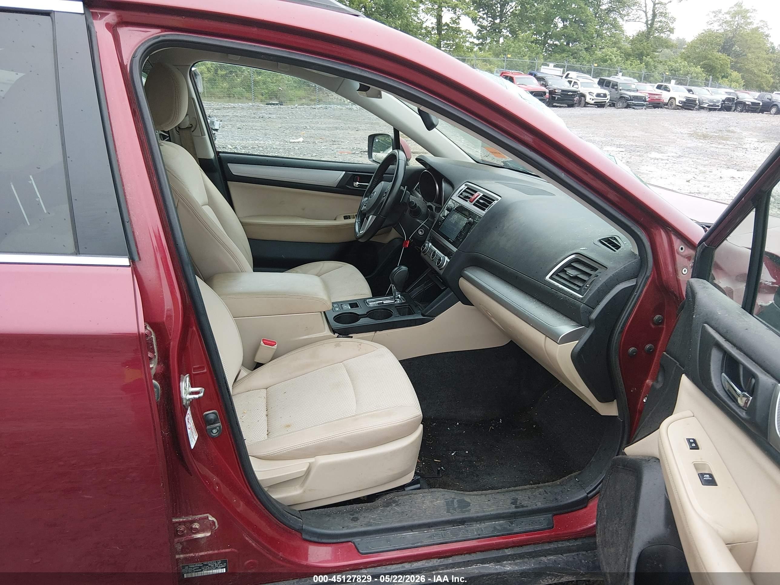 2015 Subaru Outback 2.5i Premium Red vin: 4S4BSBFC8F3231280