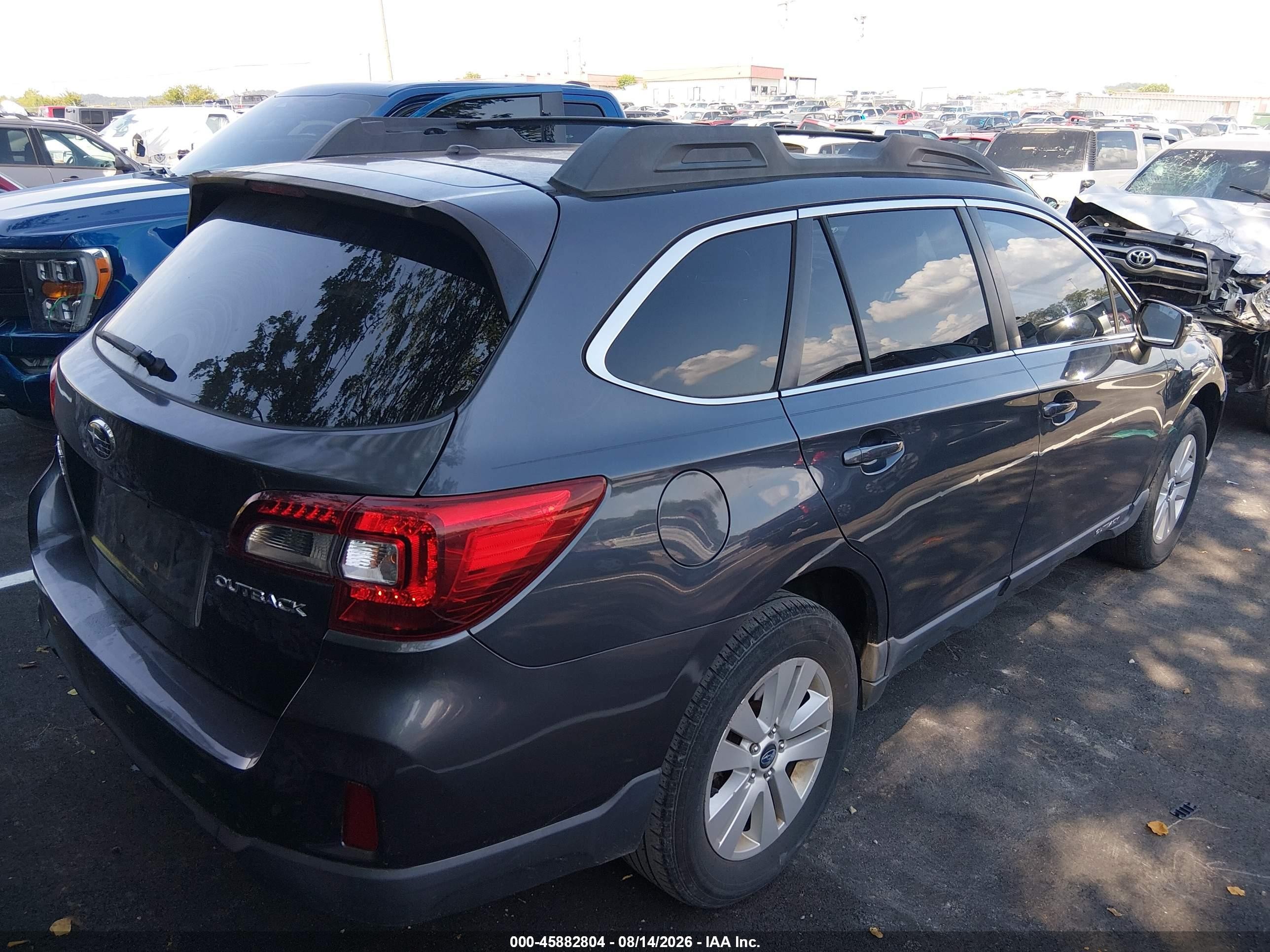 2015 Subaru Outback 2.5i Premium Gray vin: 4S4BSBFC8F3235149