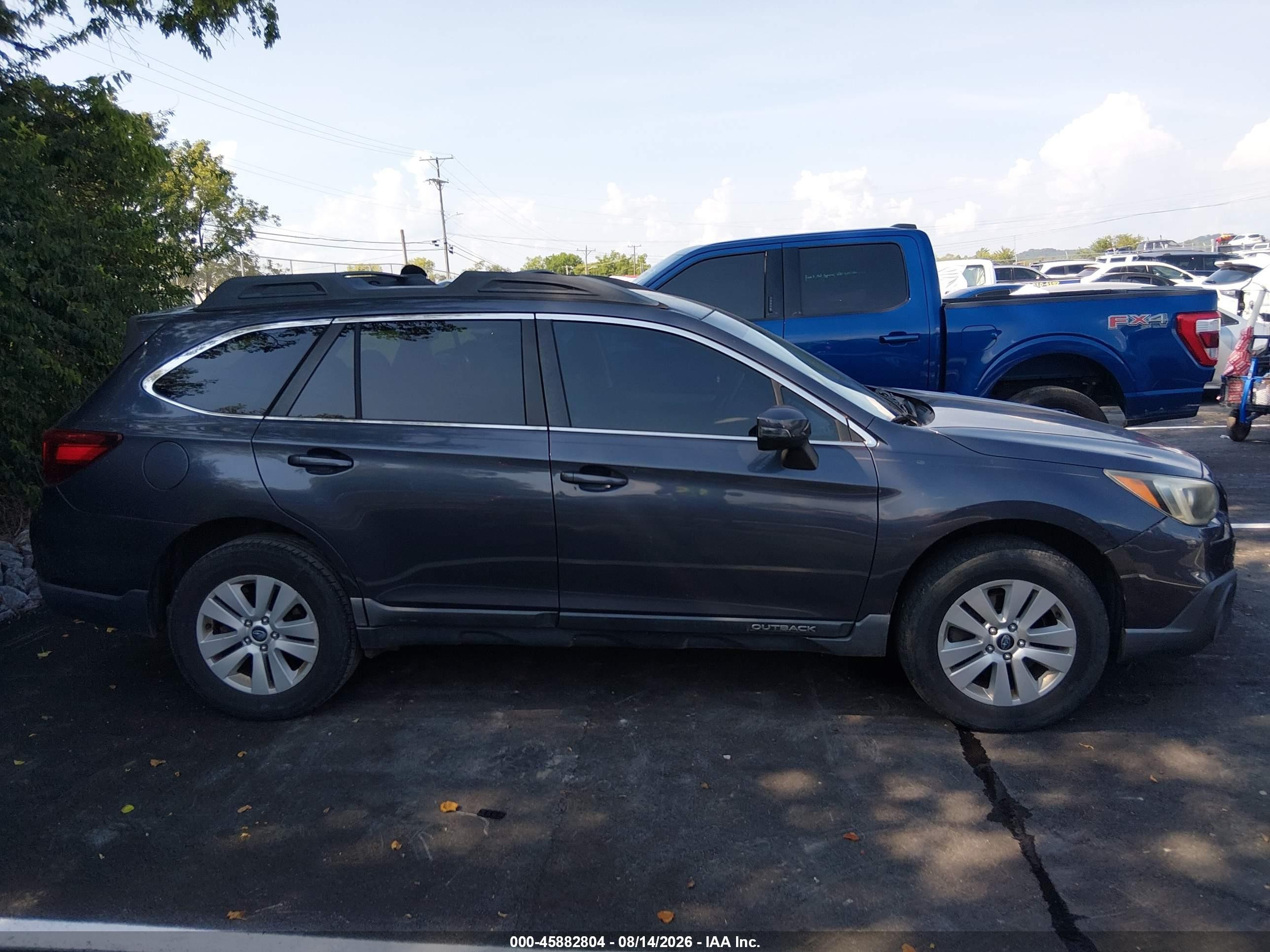 2015 Subaru Outback 2.5i Premium Gray vin: 4S4BSBFC8F3235149