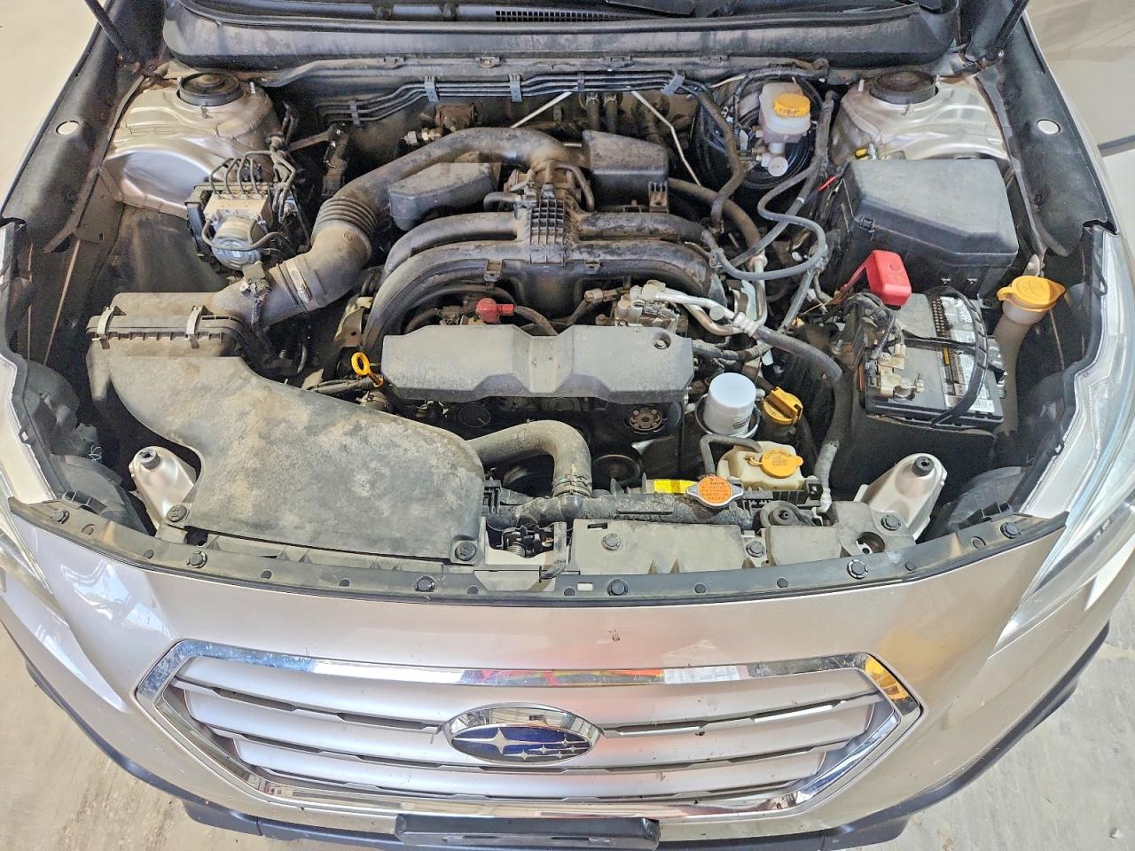 2015 Subaru Outback 2.5i Premium Gold vin: 4S4BSBFC8F3307287
